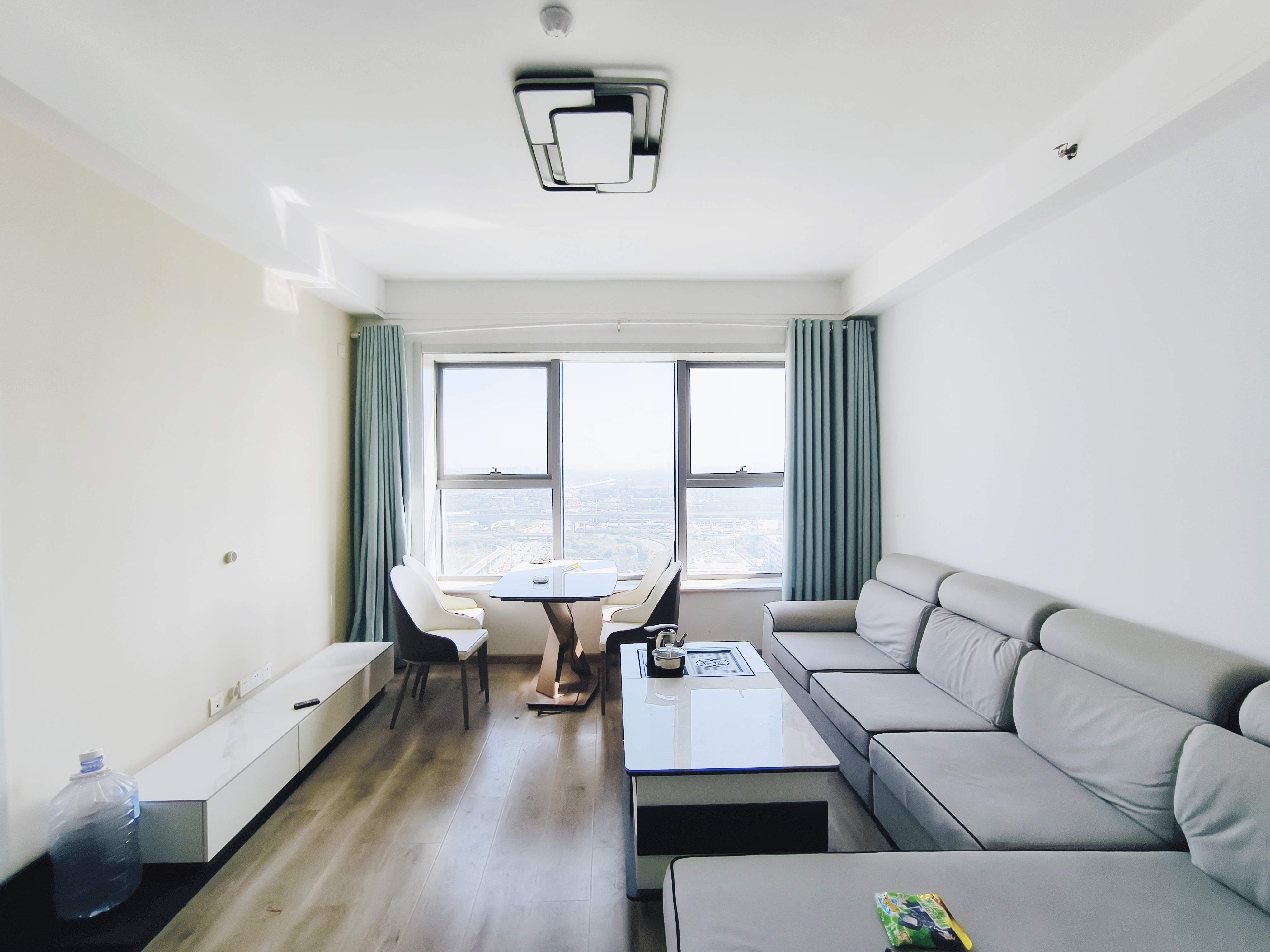  绿城梦想小镇 南北