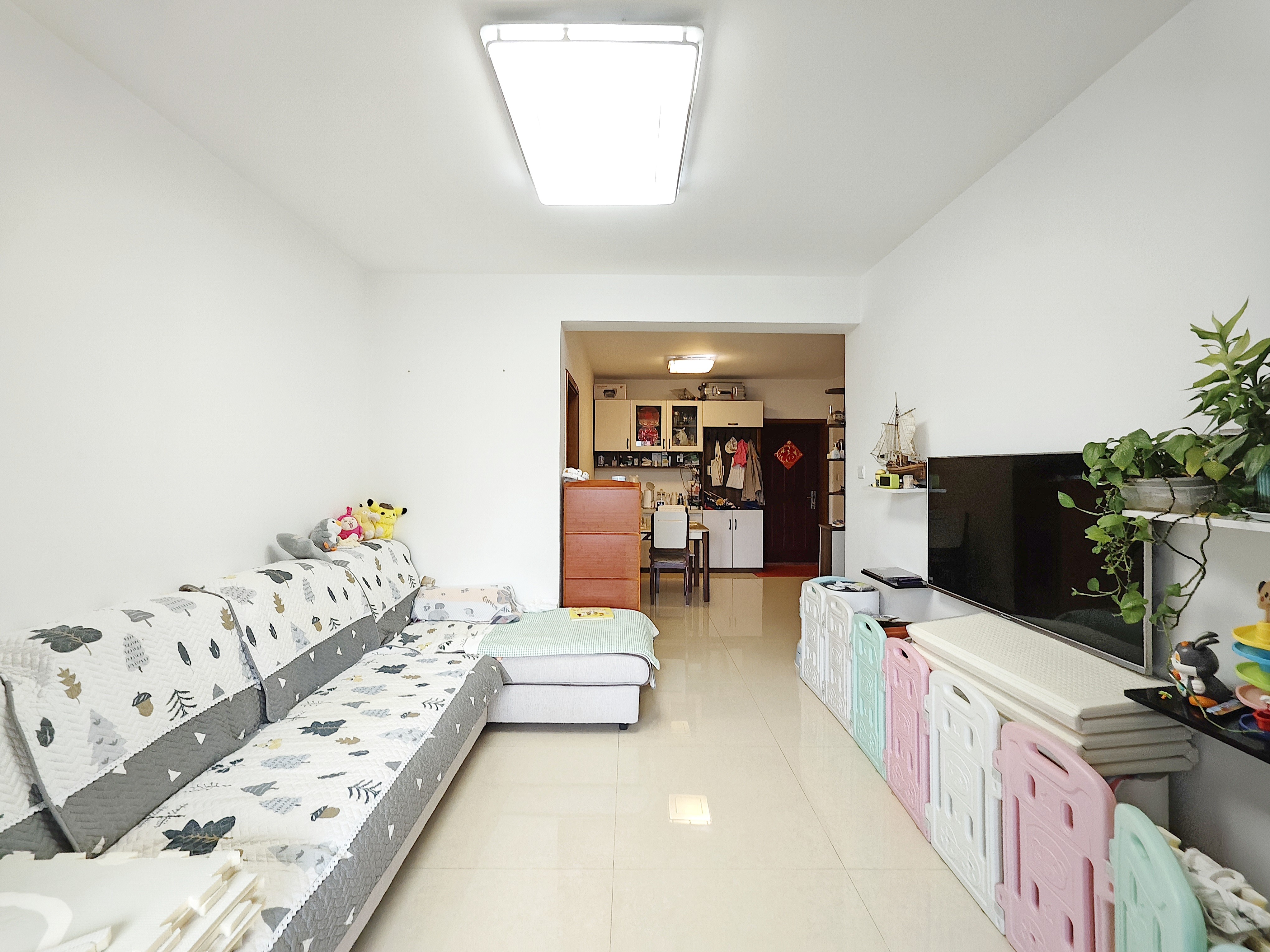 鲁邦奥林逸城东区