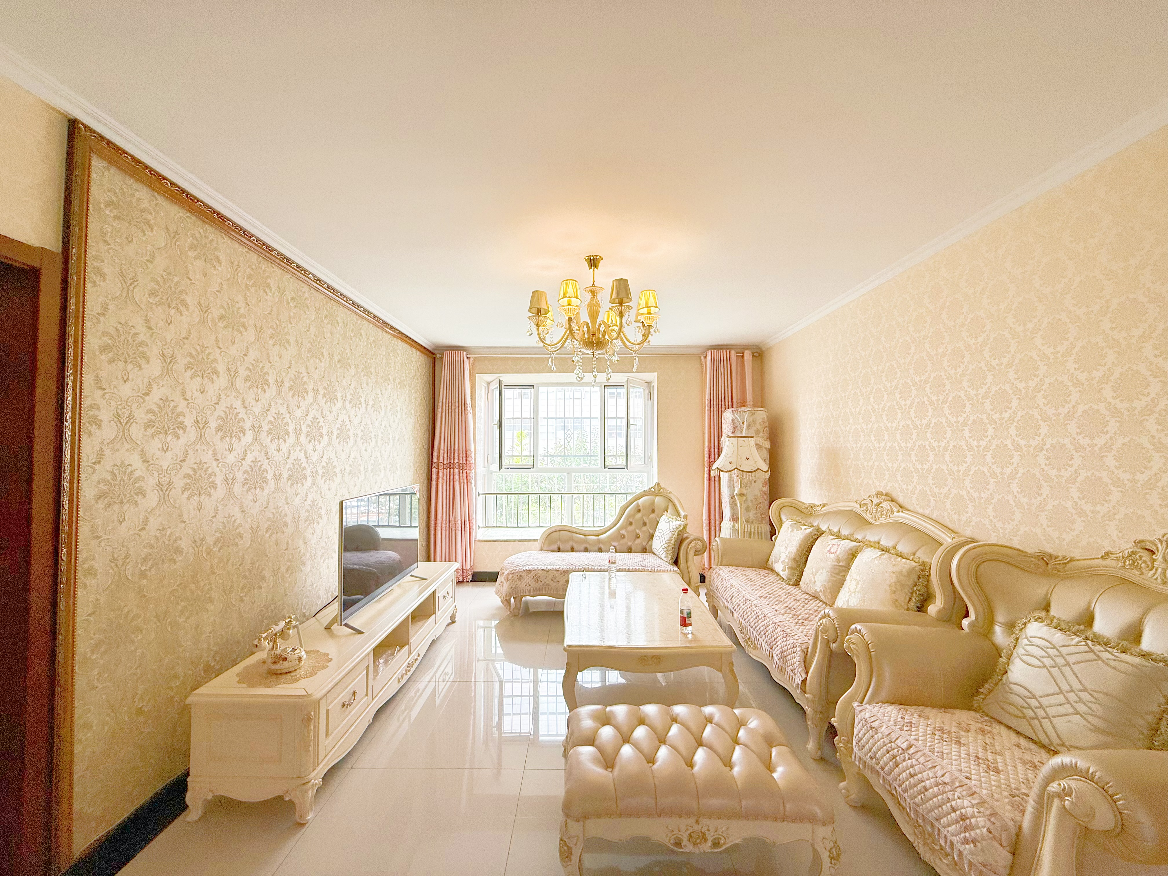 新世界阳光花园