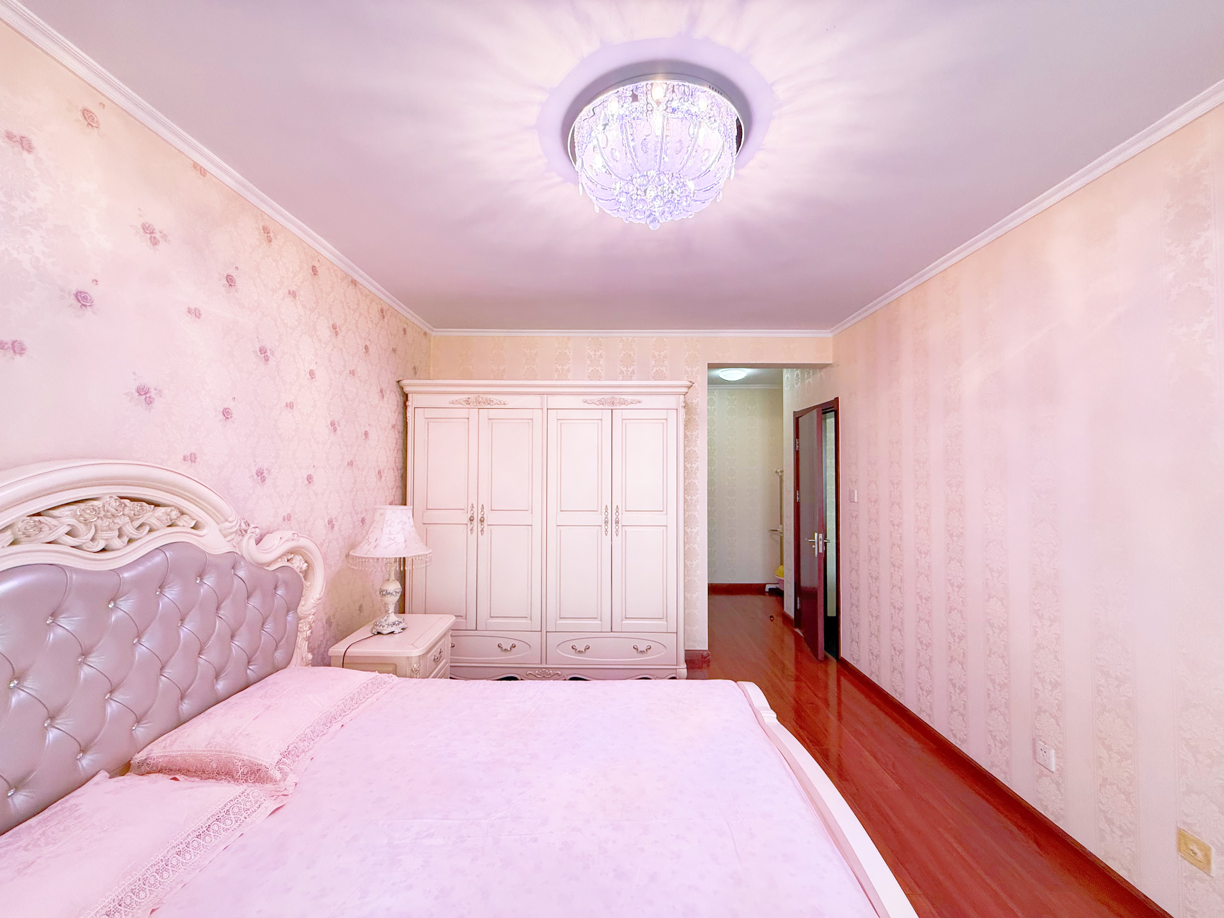 新世界阳光花园