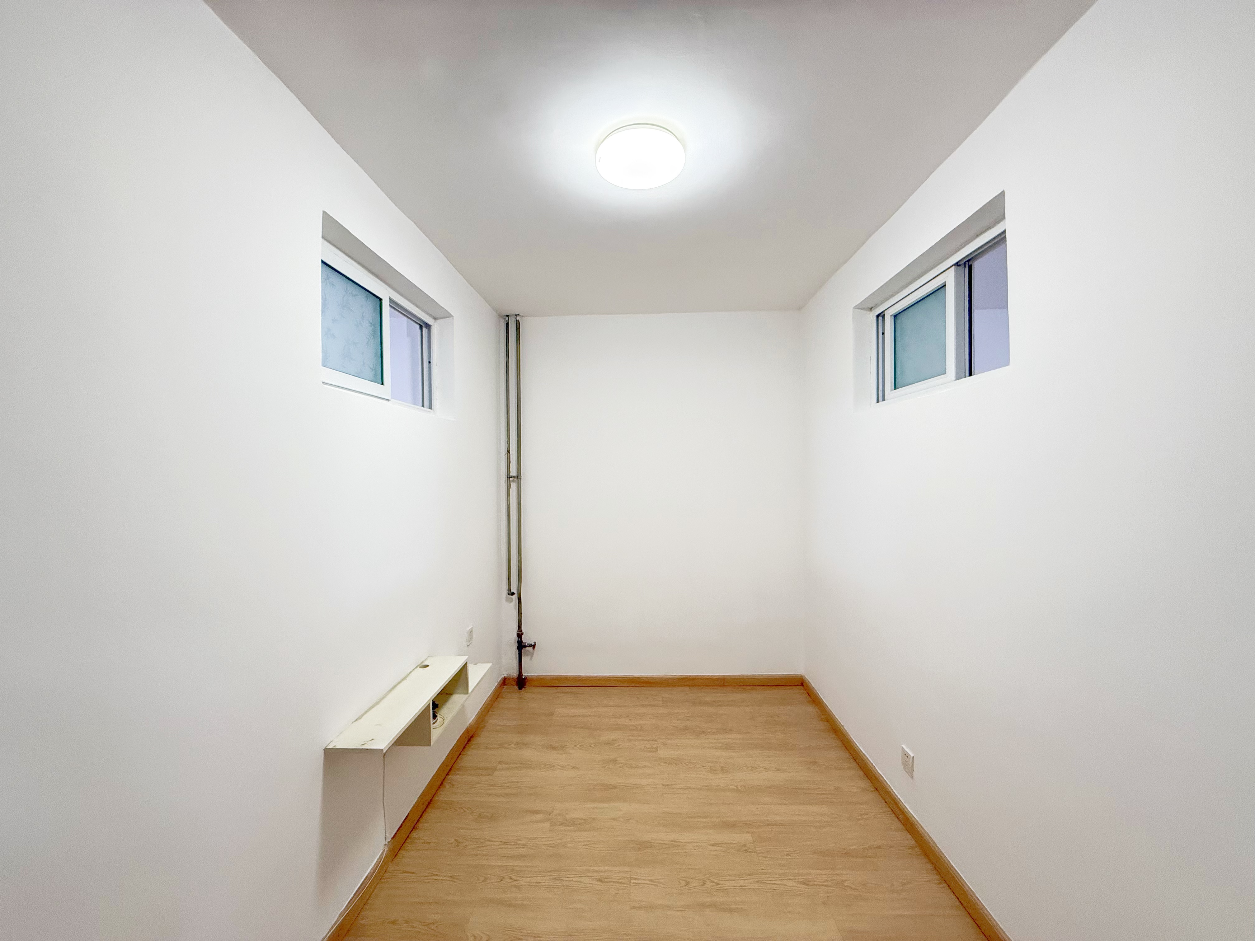  经五路238号 南北