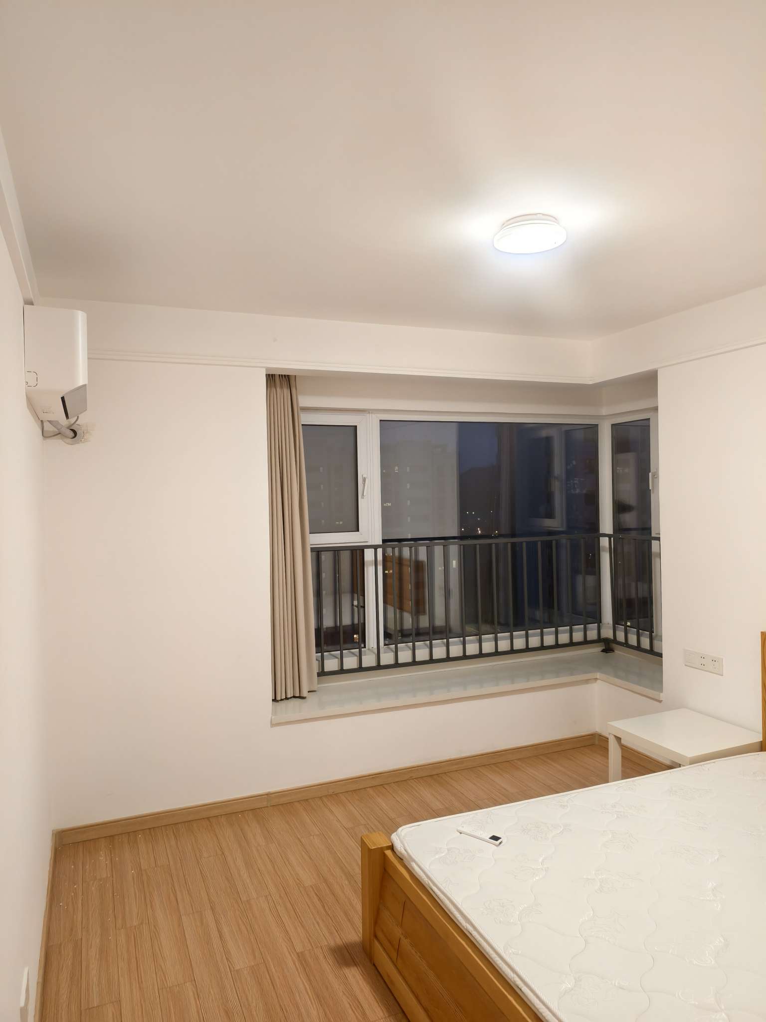 万科龙湖城市之光