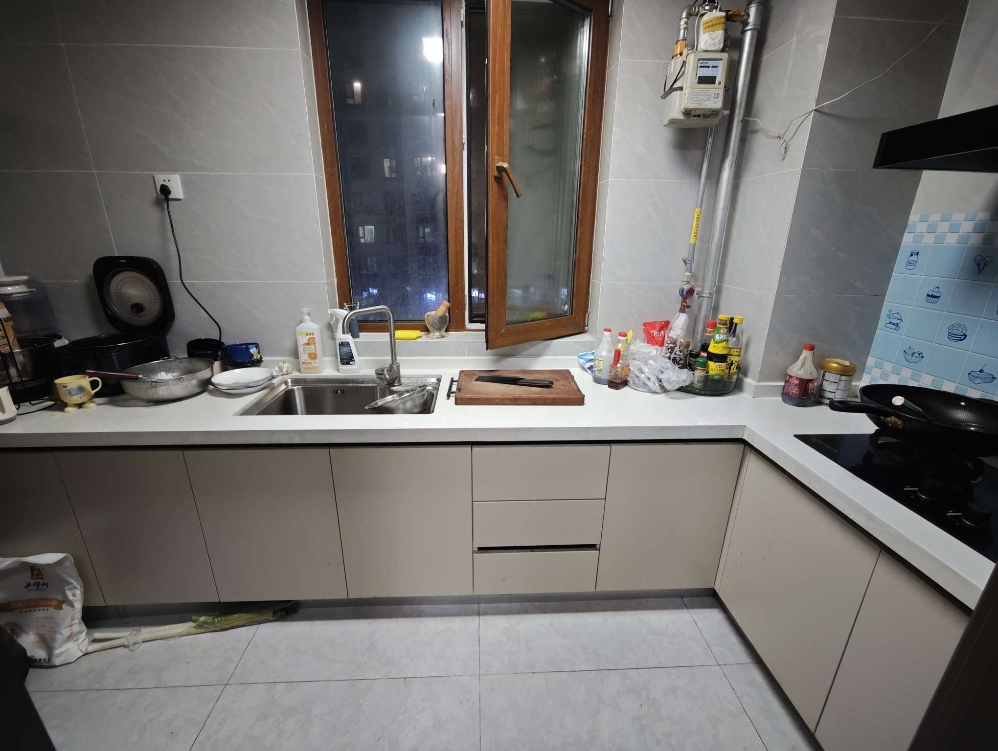 天鸿万象新天公园大道