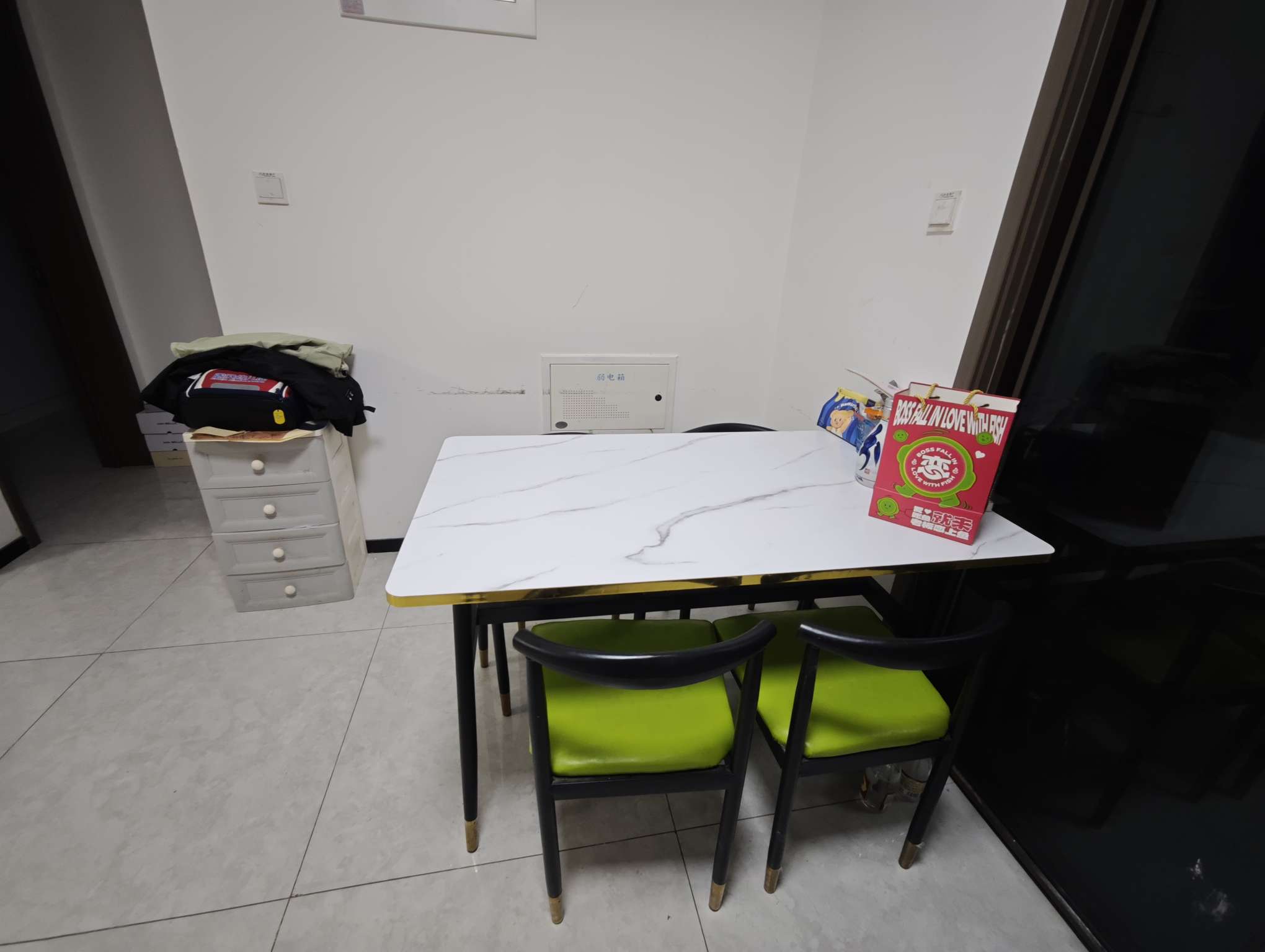 天鸿万象新天公园大道