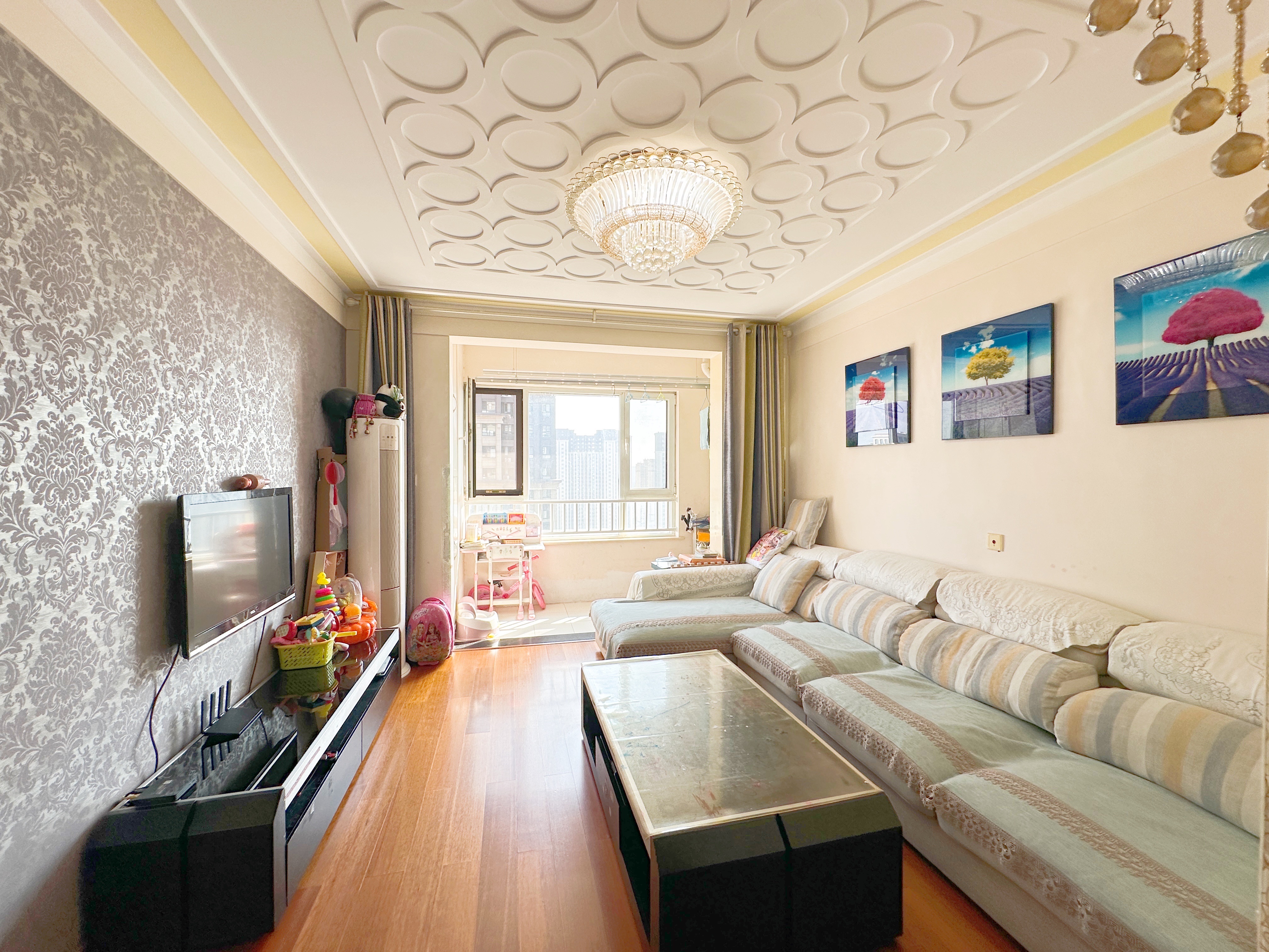 绿地新里梵尔赛公馆