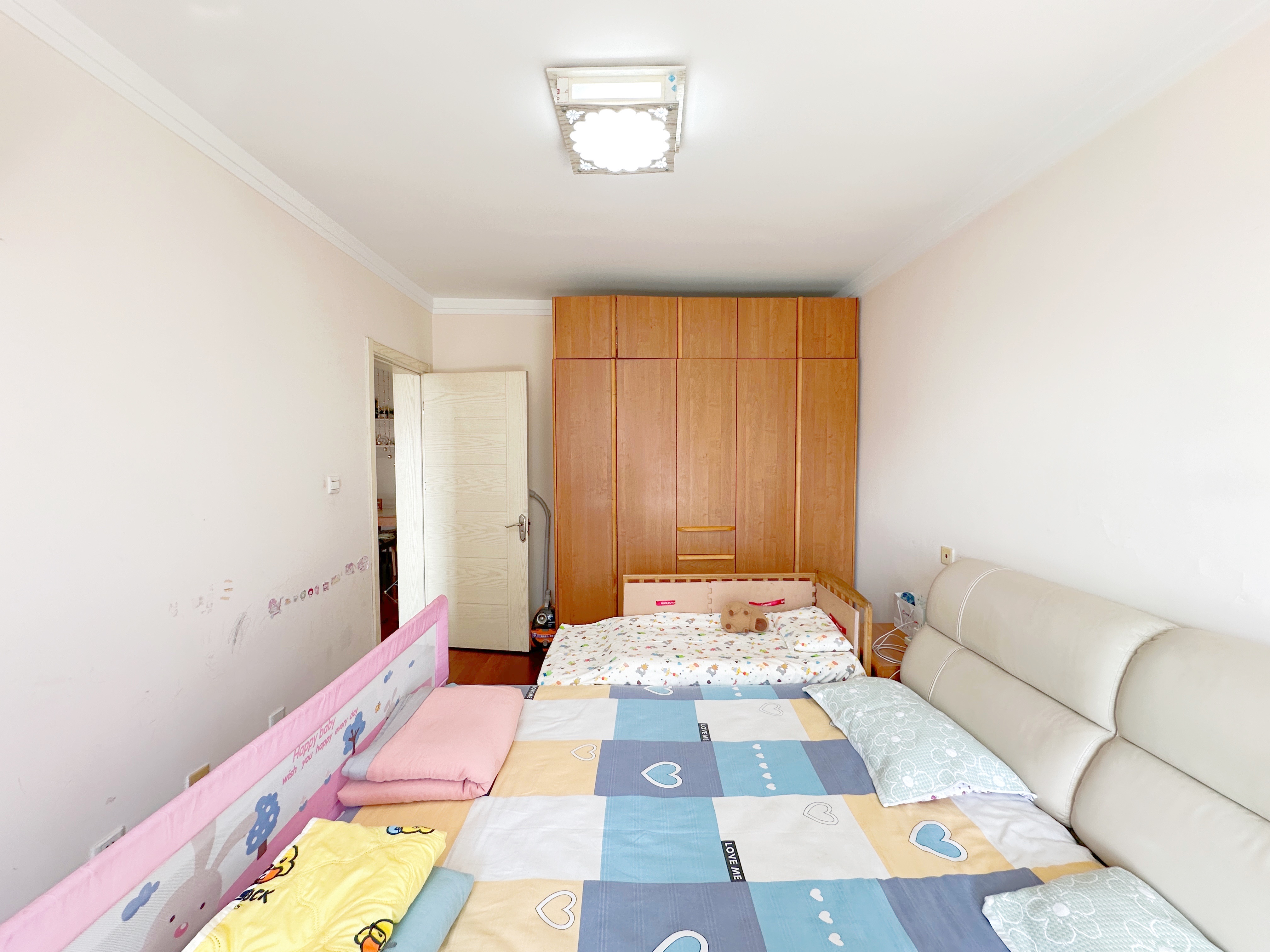 绿地新里梵尔赛公馆