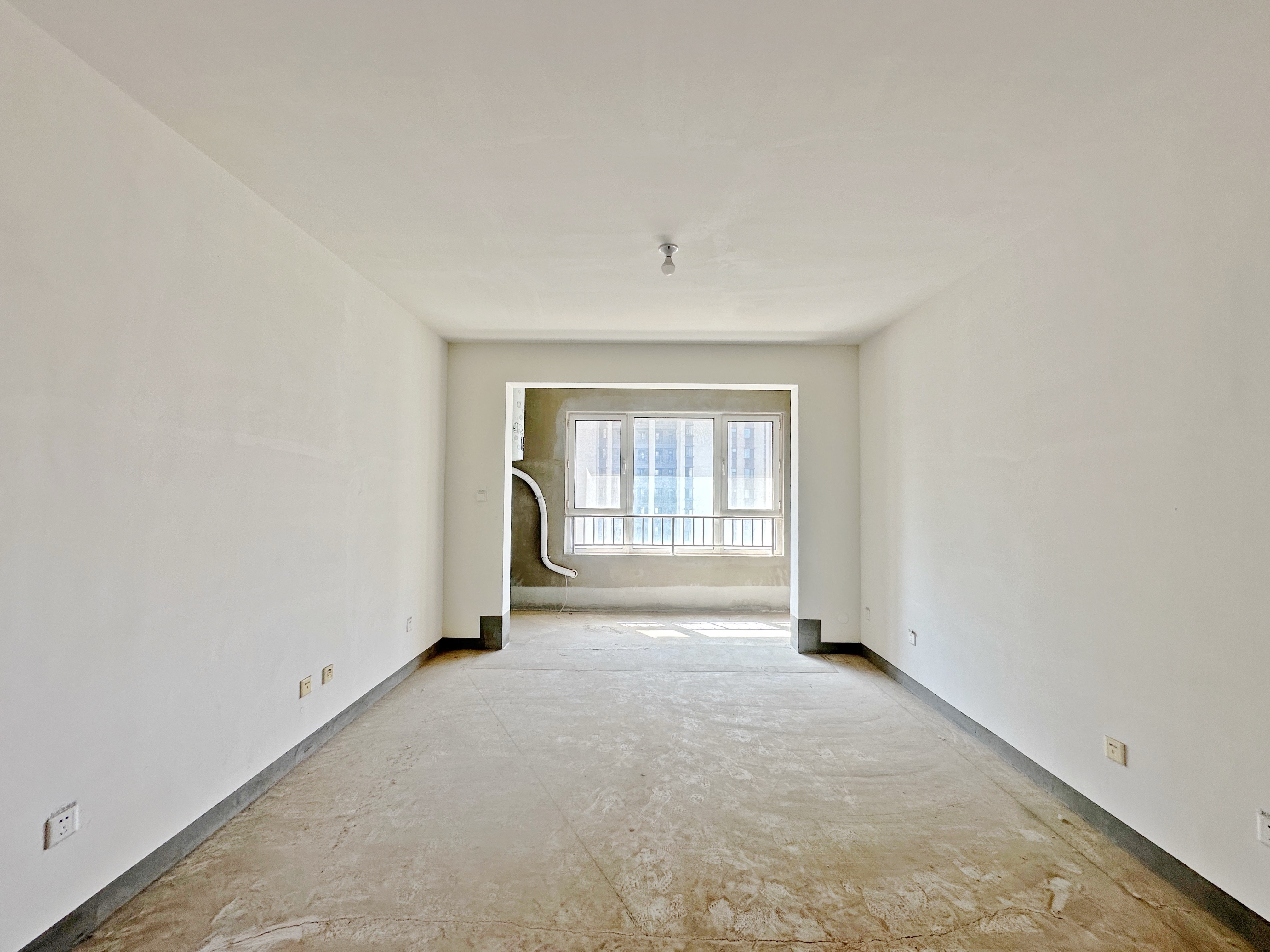  绿地国际城百花明都 南