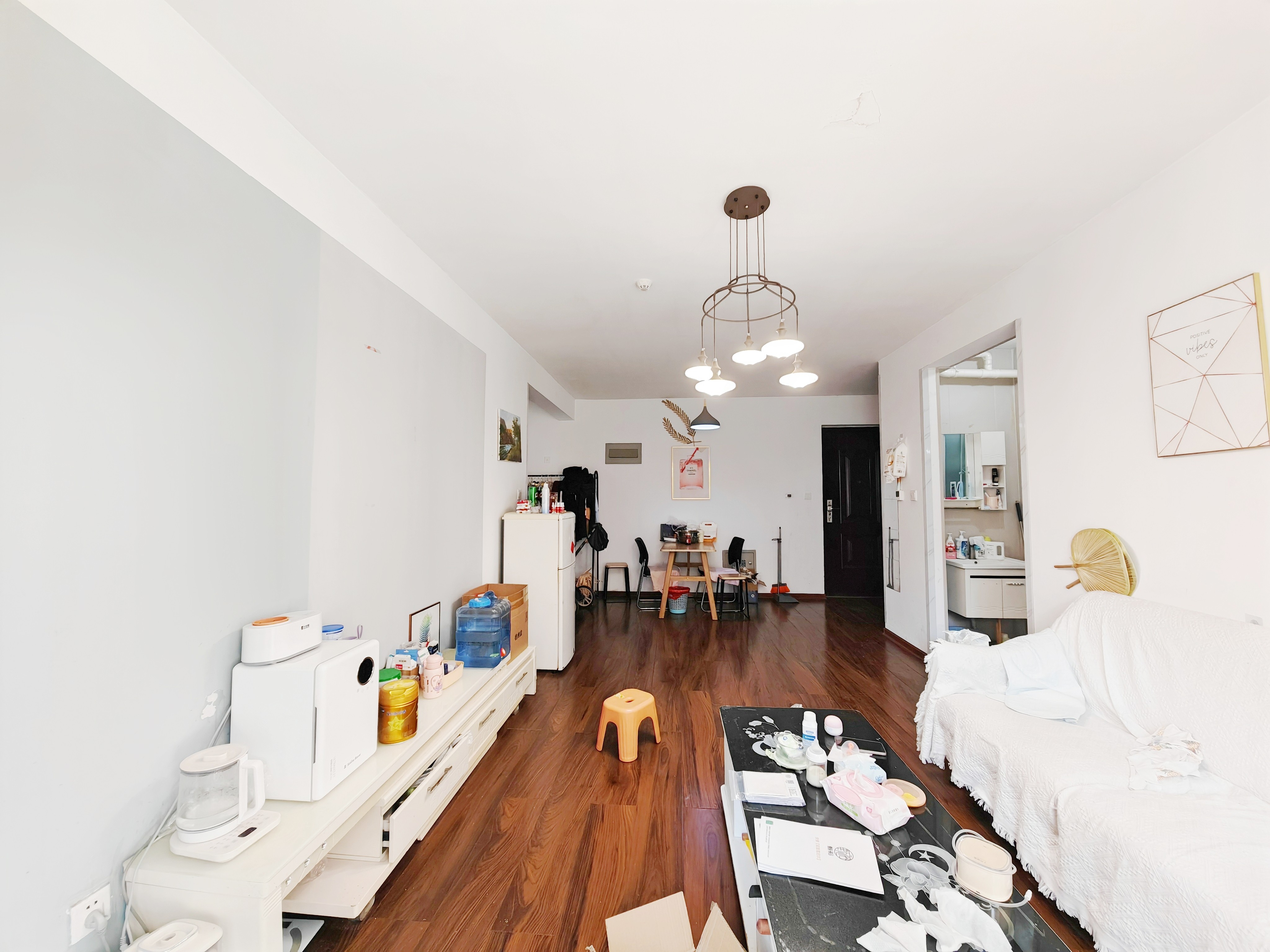  单价6900，买兰园三室，非特殊楼层，房产证满两年！