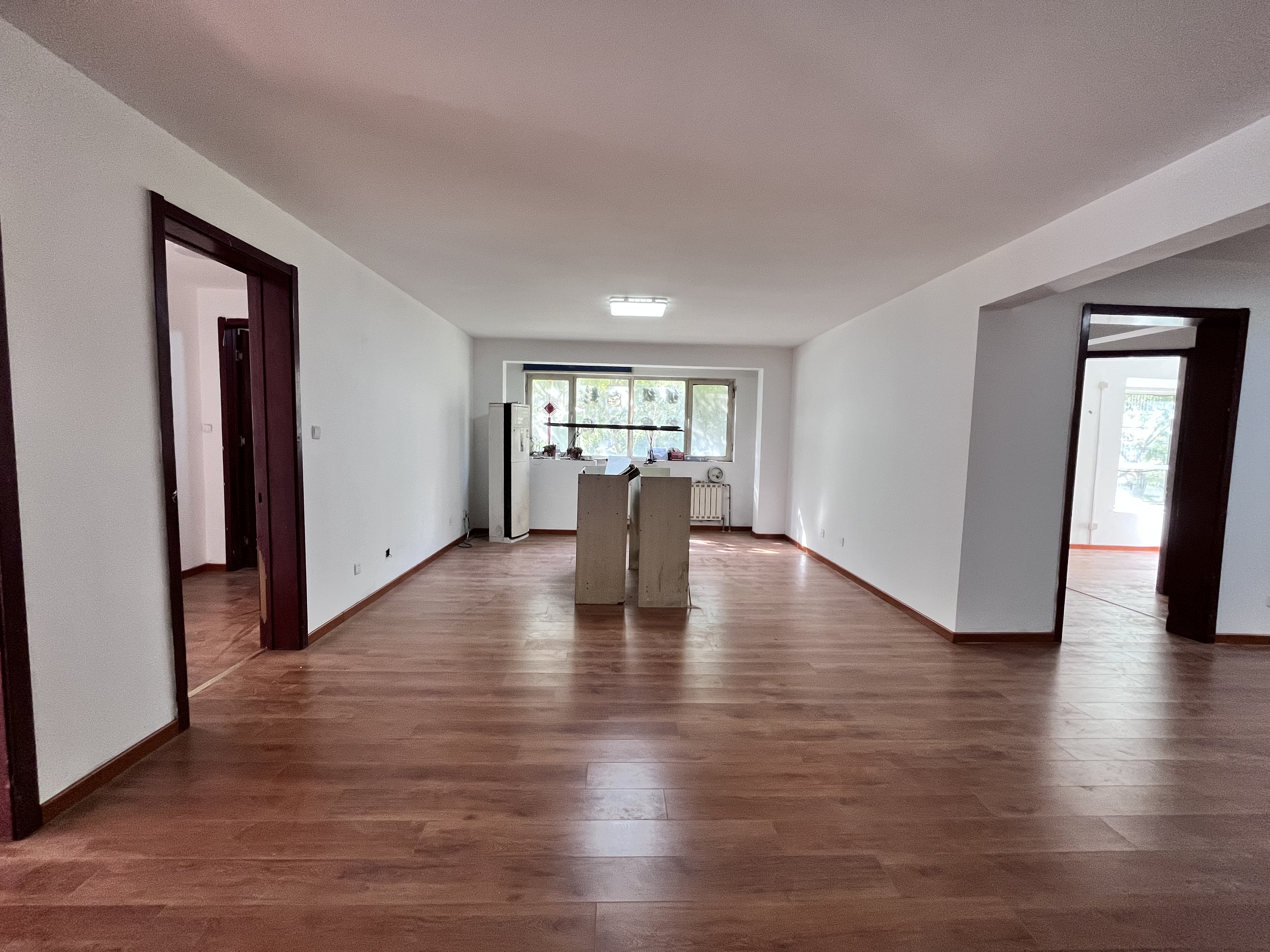 伟东新都(三区)白金瀚宫