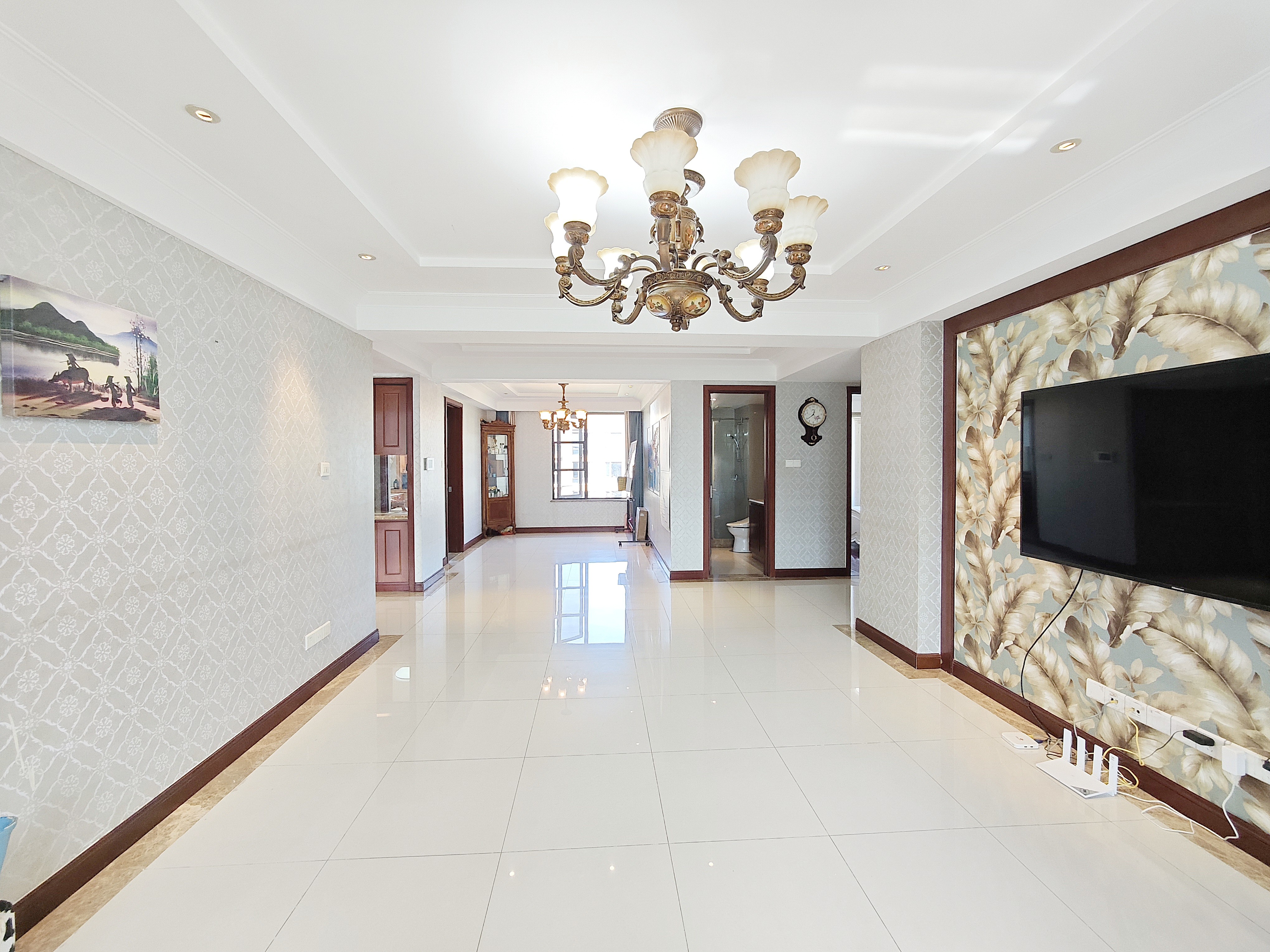  海尔绿城百合园 南北