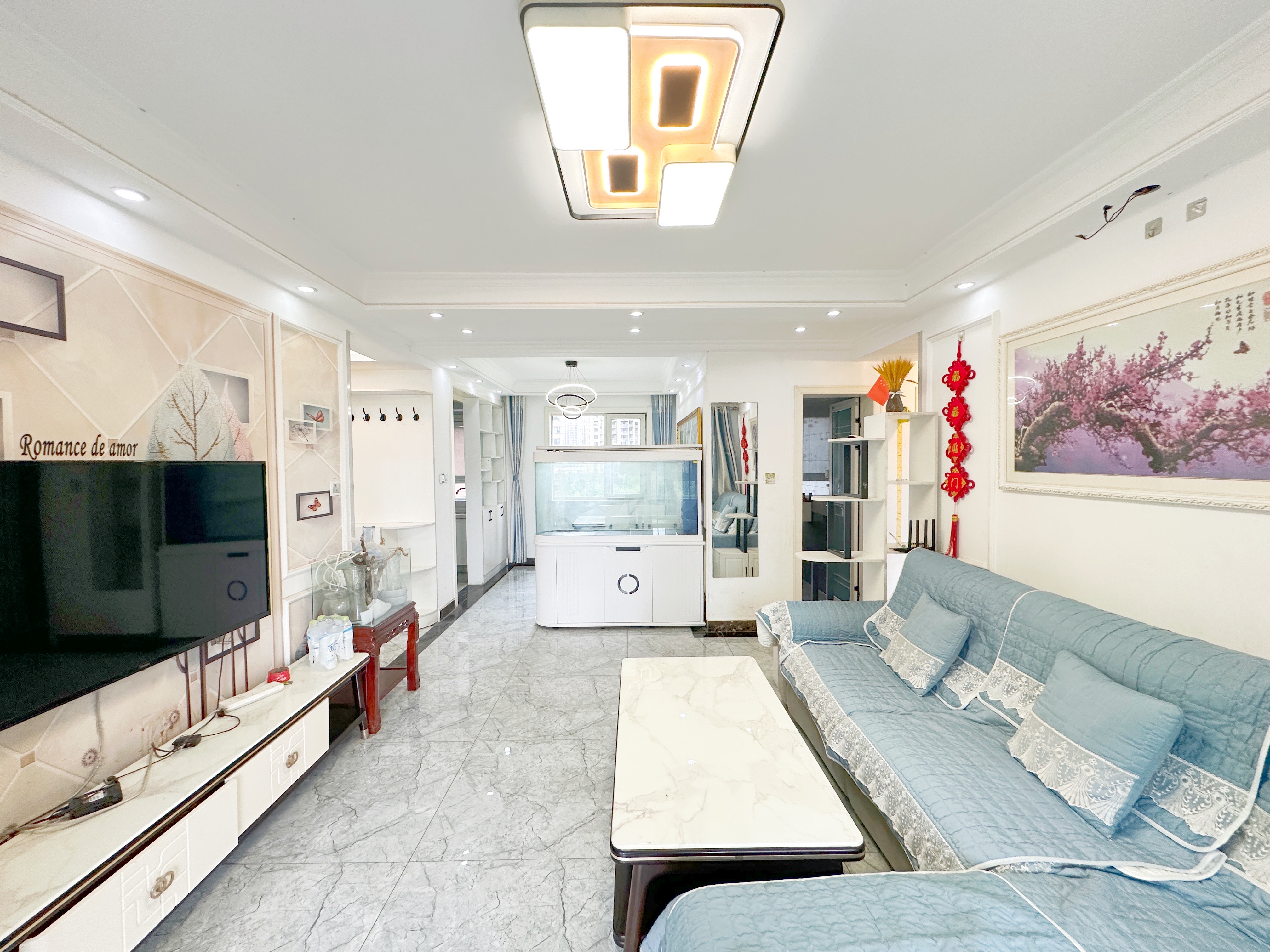  荣盛花语馨苑 南北