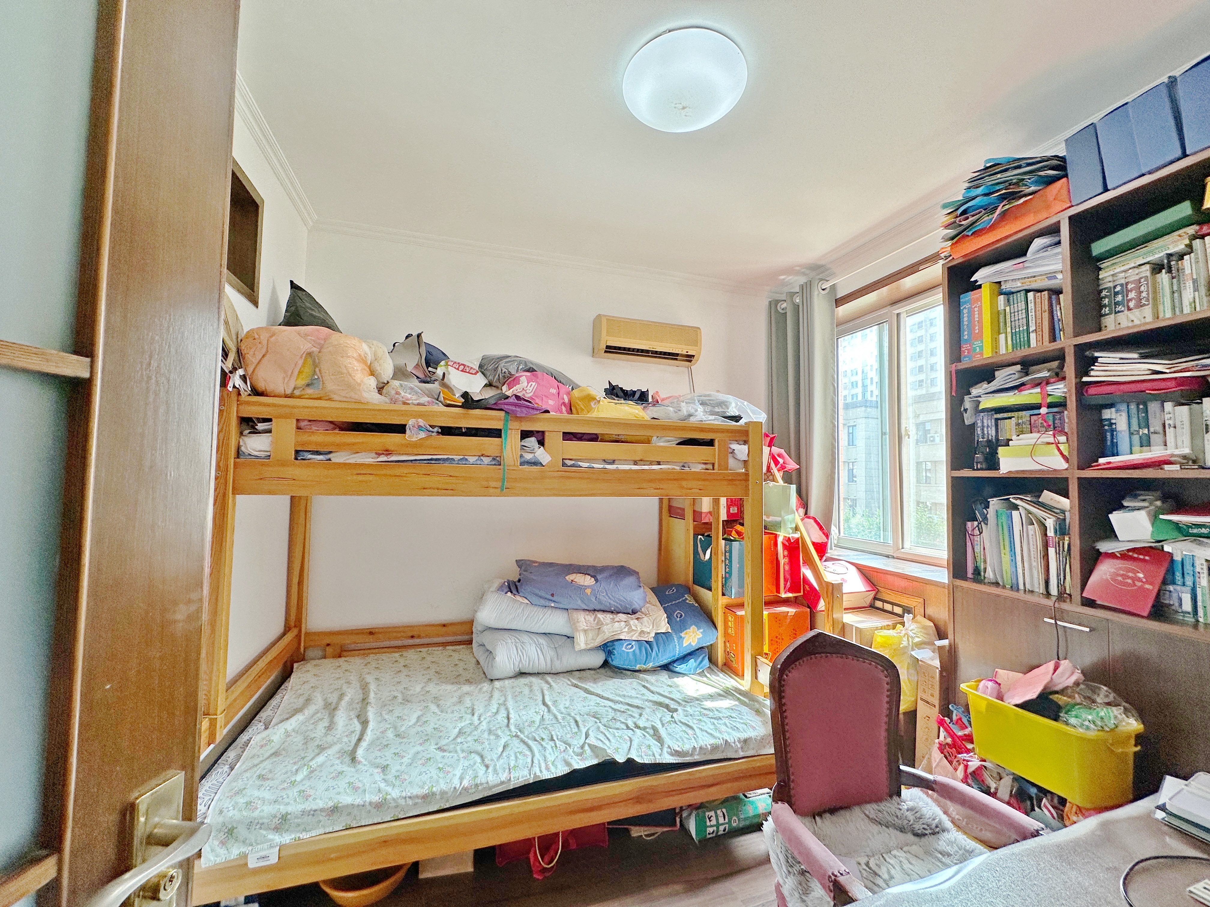 卧龙花园龙和苑