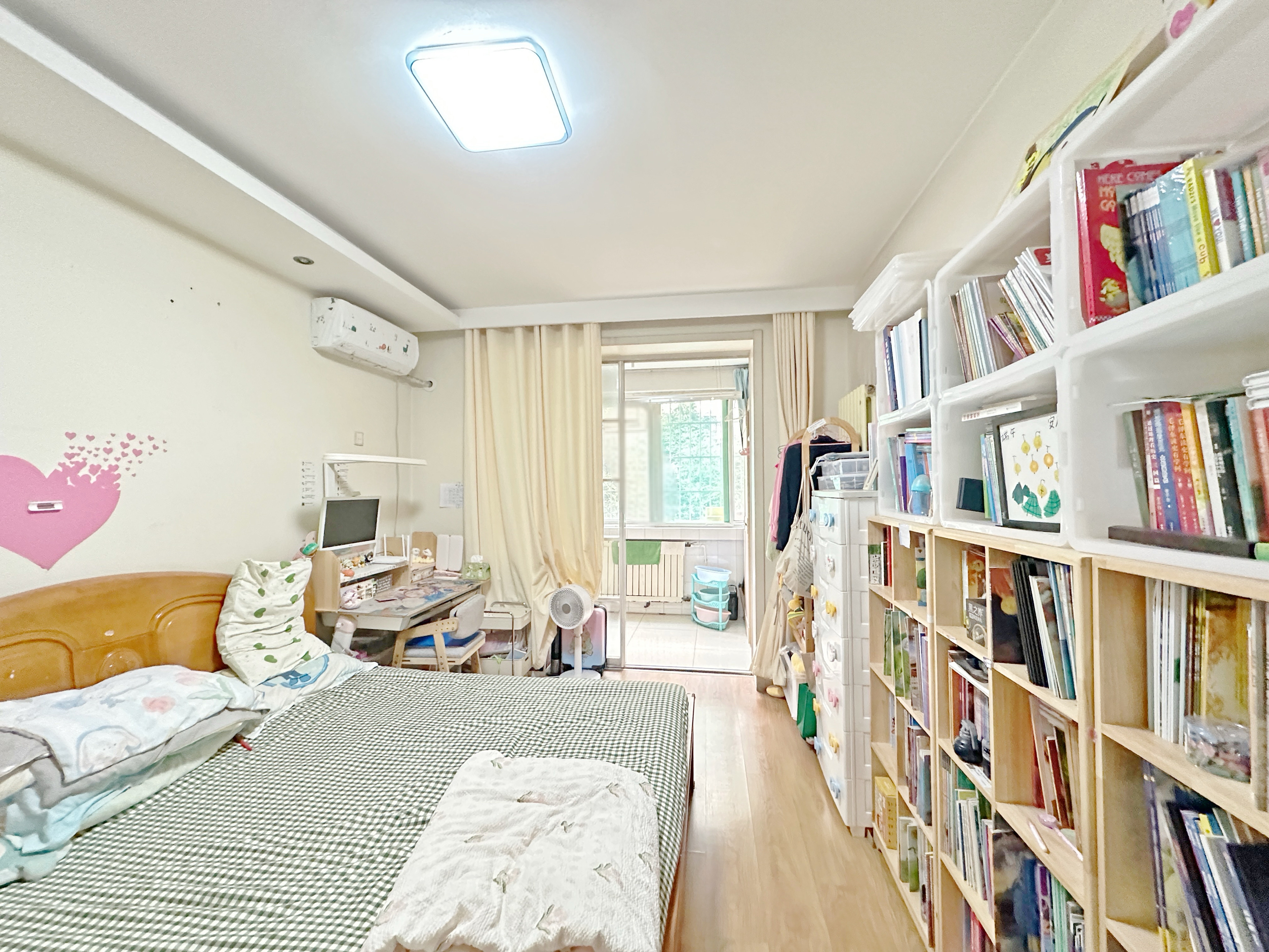 卧龙花园龙和苑