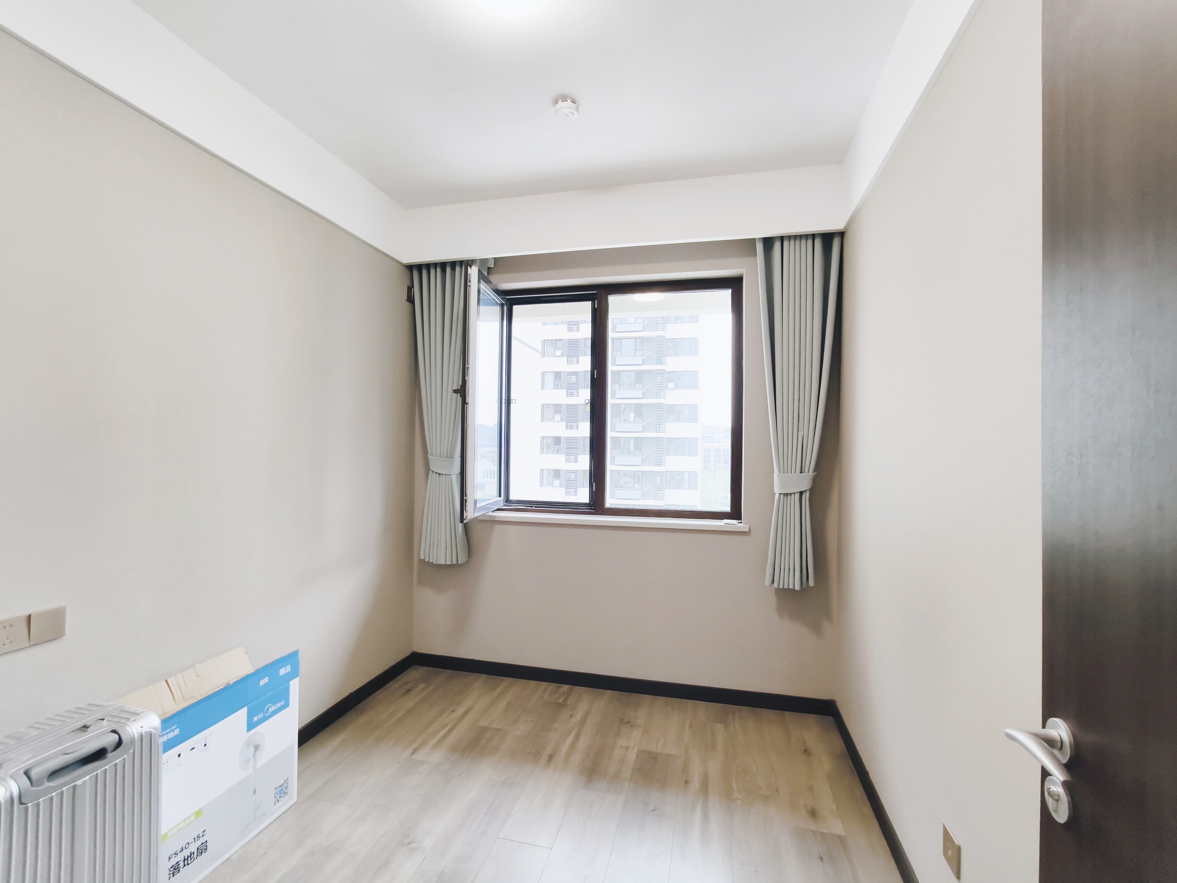 雪山万科城云湾园