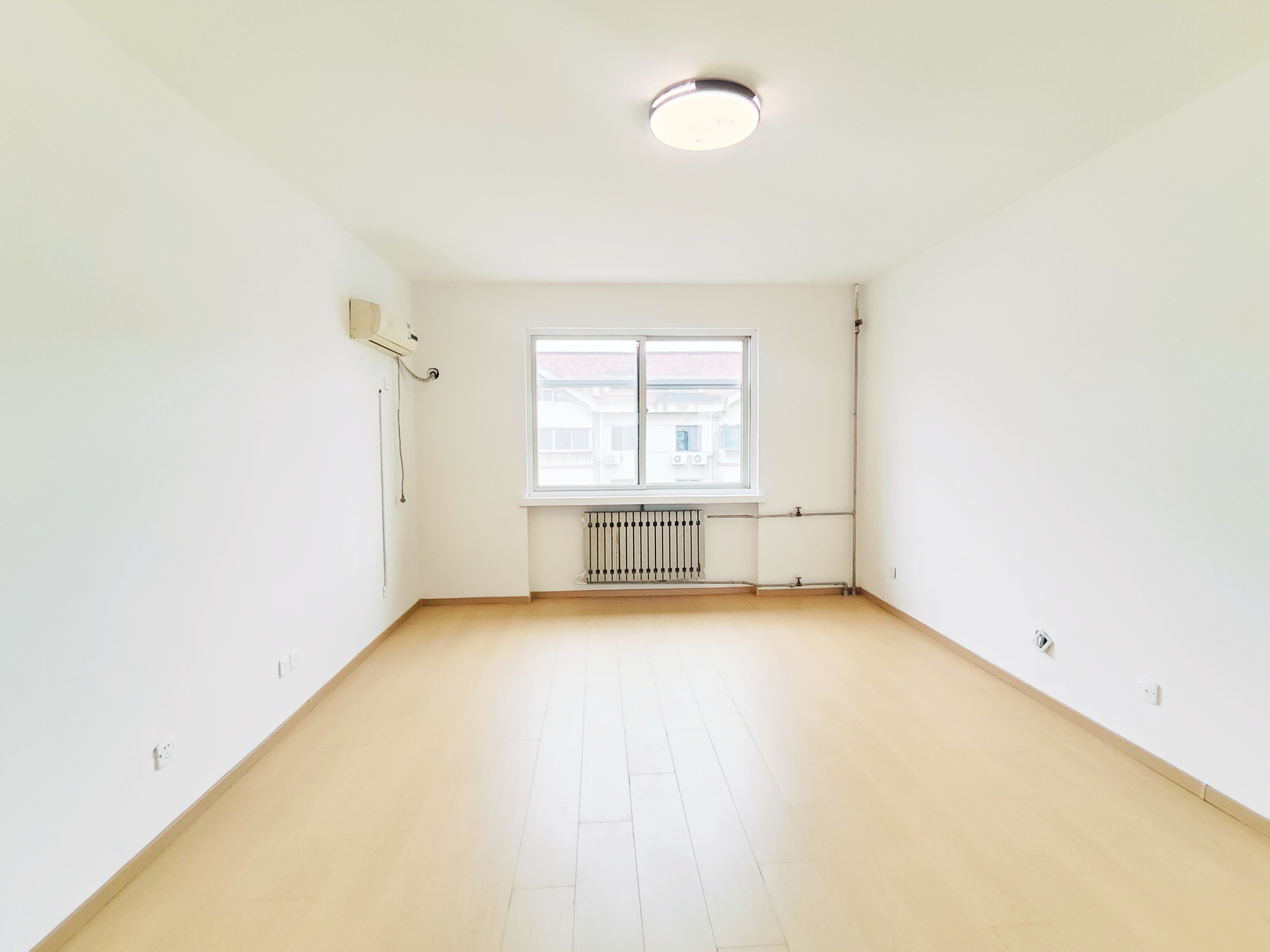  山大洪楼校区第五宿舍 南北