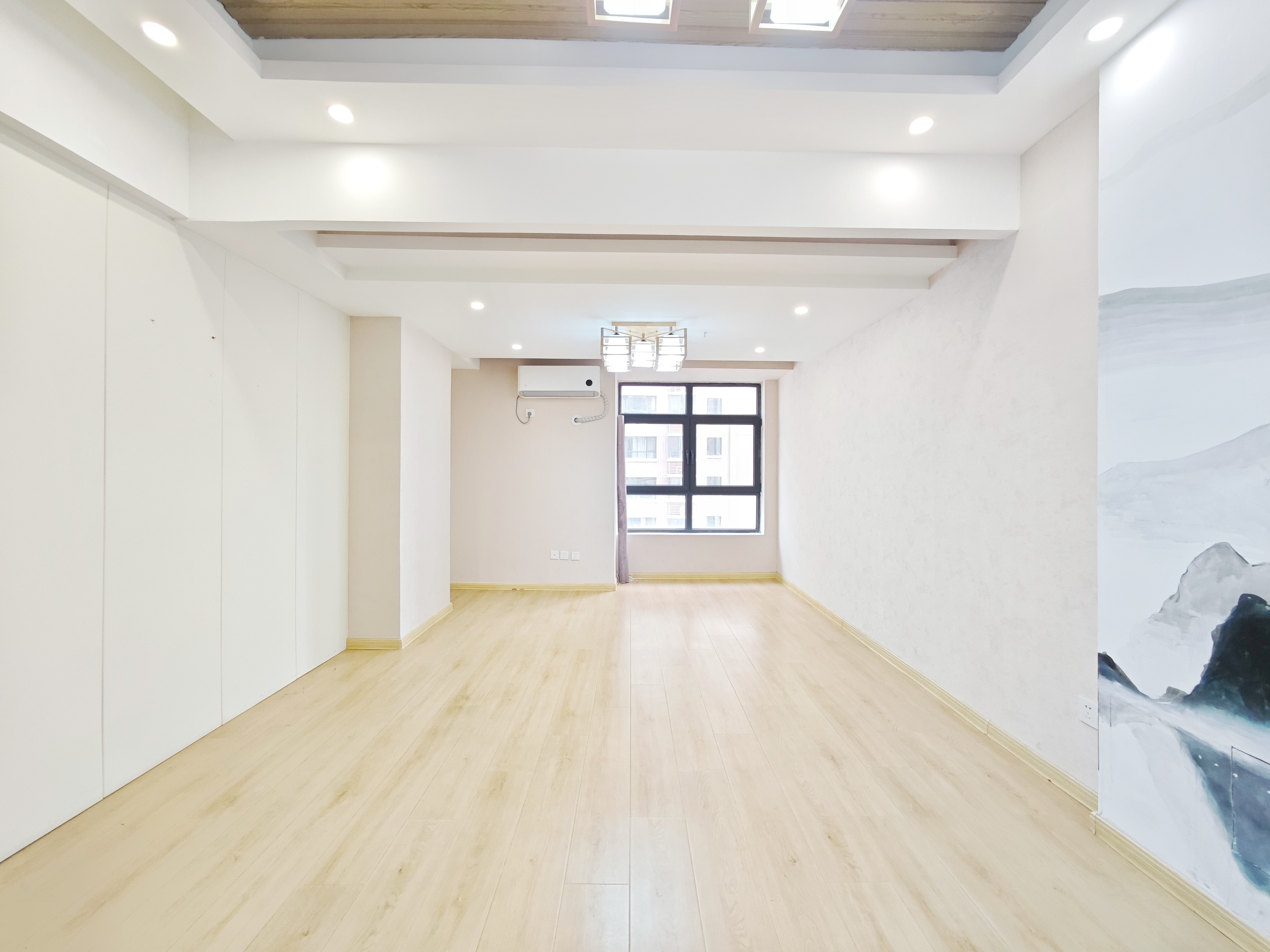 南益名泉春晓公寓