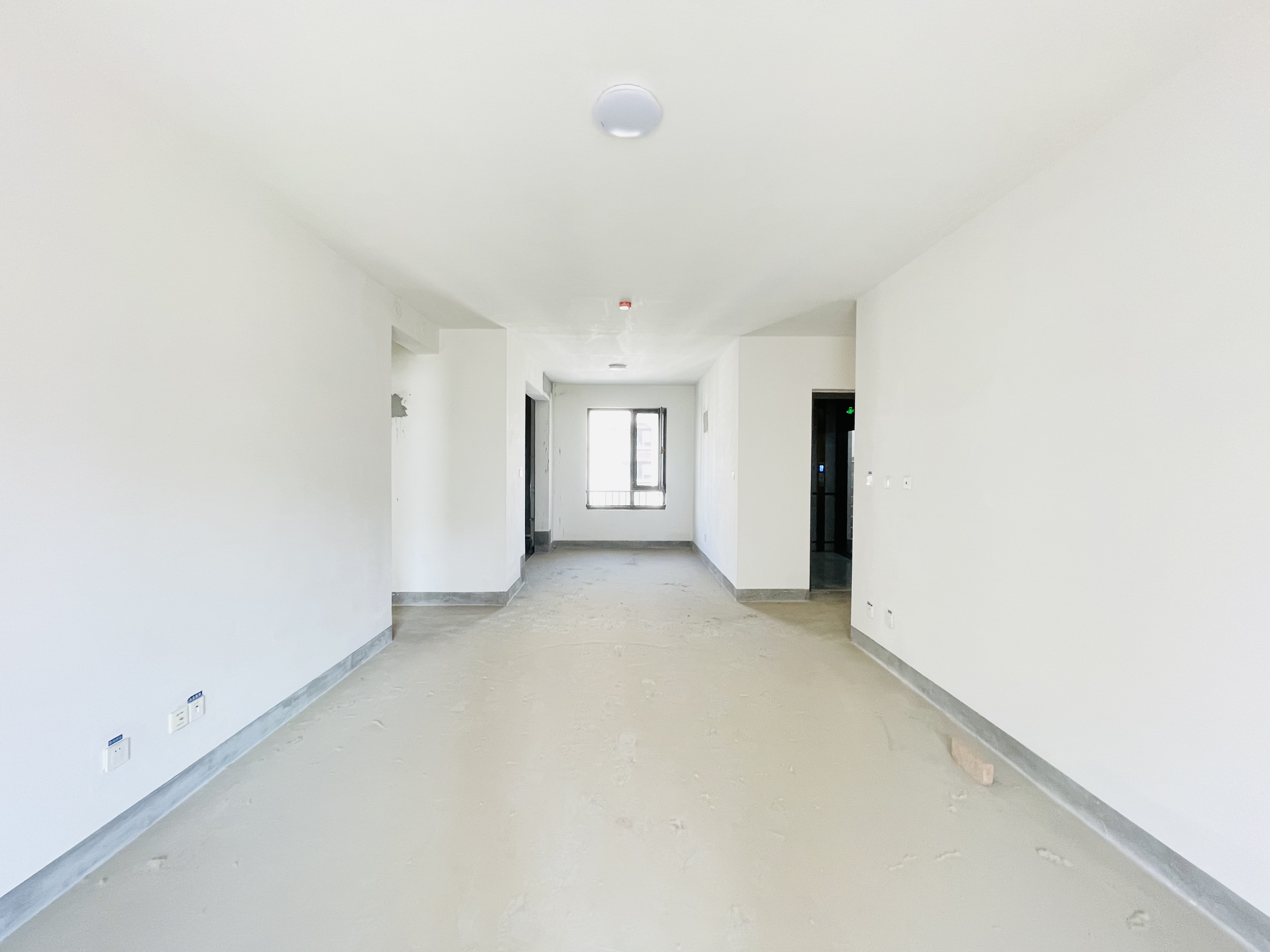  绿地IFC中央公馆 南