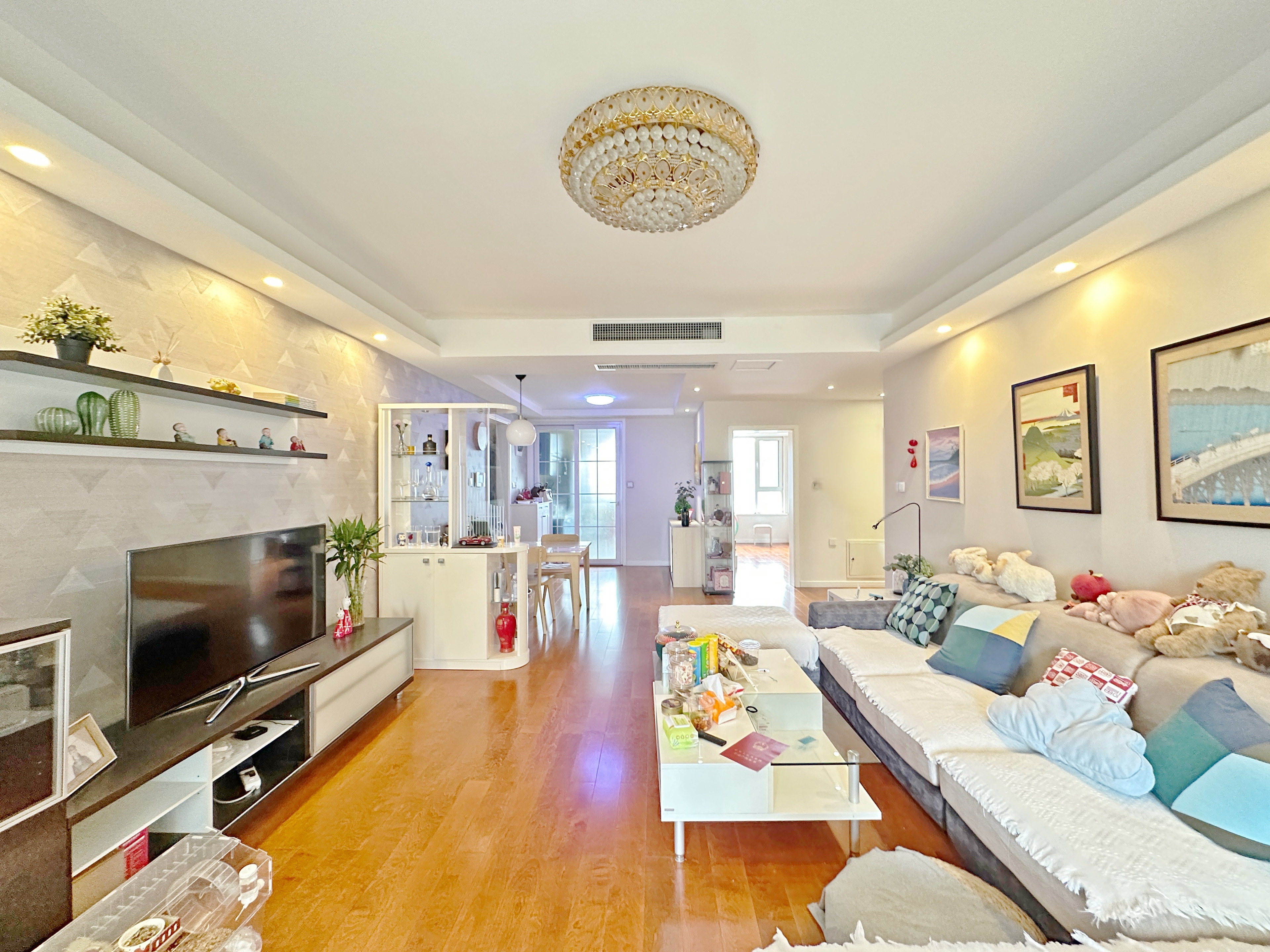 绿地新里卢浮公馆