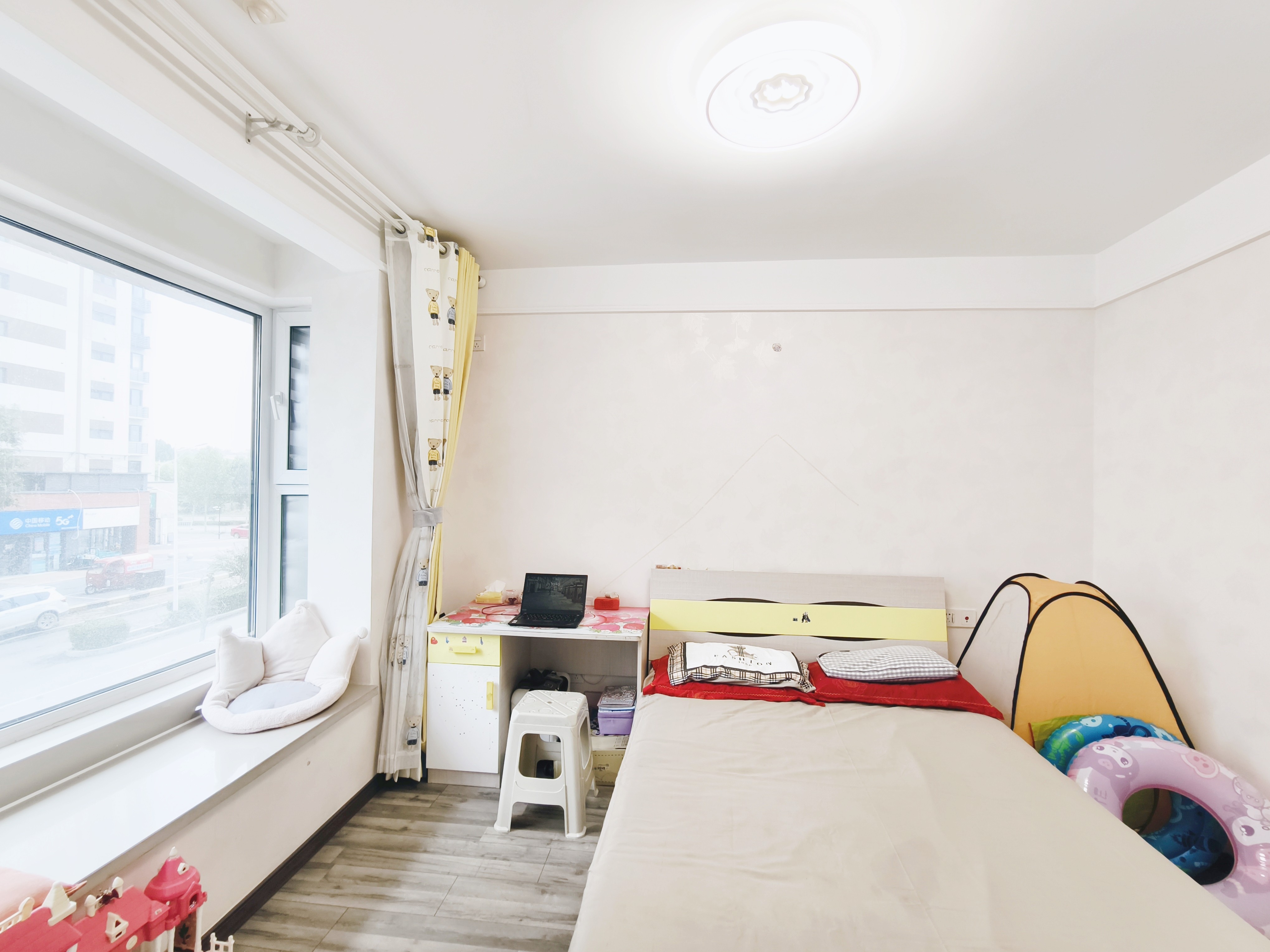 万科龙湖城市之光