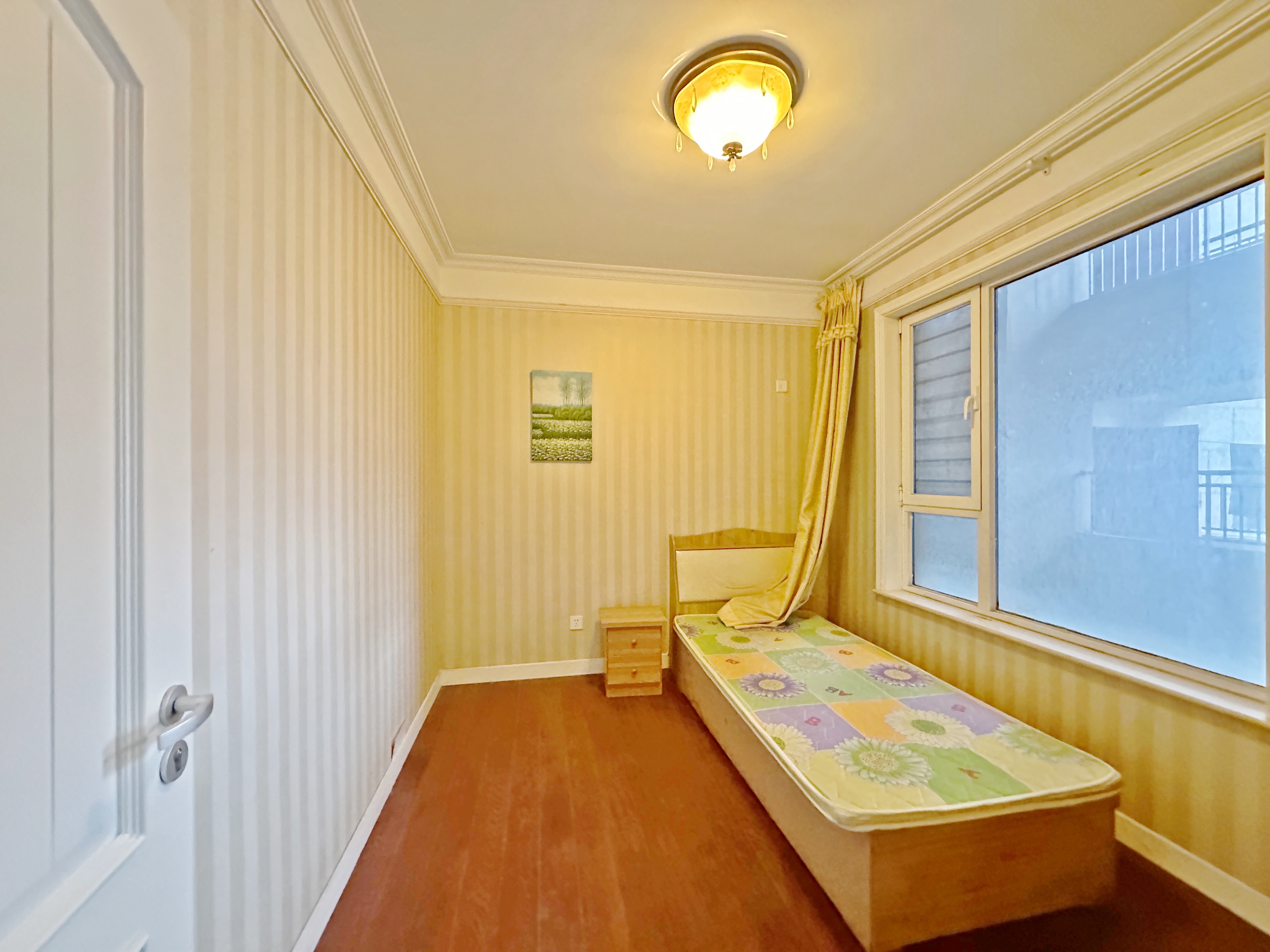 绿地新里卢浮公馆