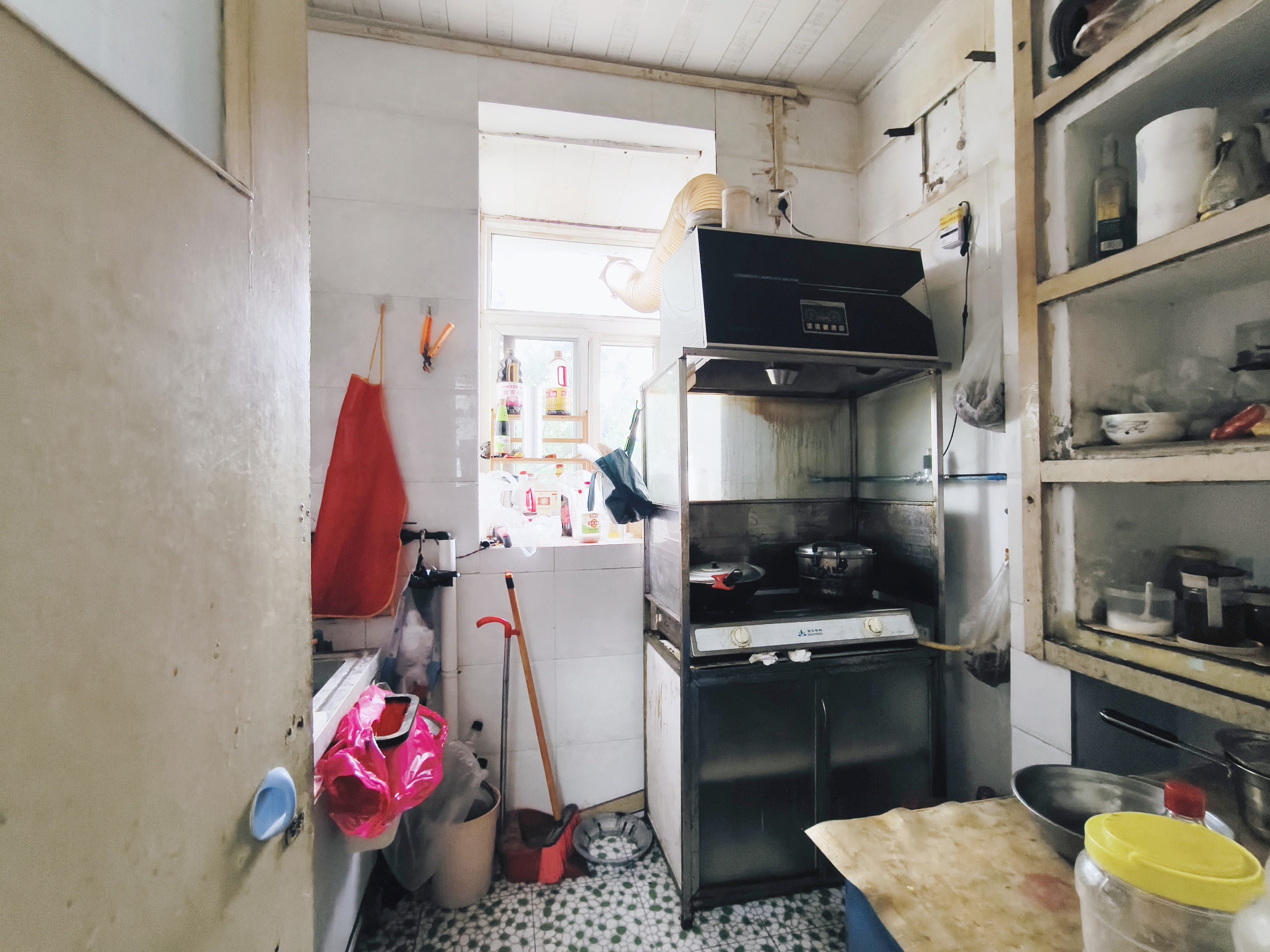 济钢新村中心区