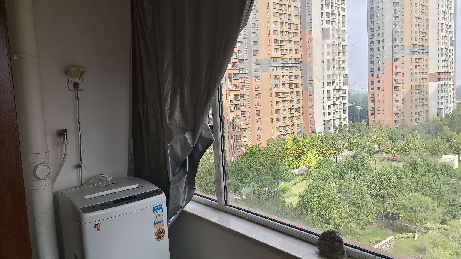 天鸿万象新天哈佛郡