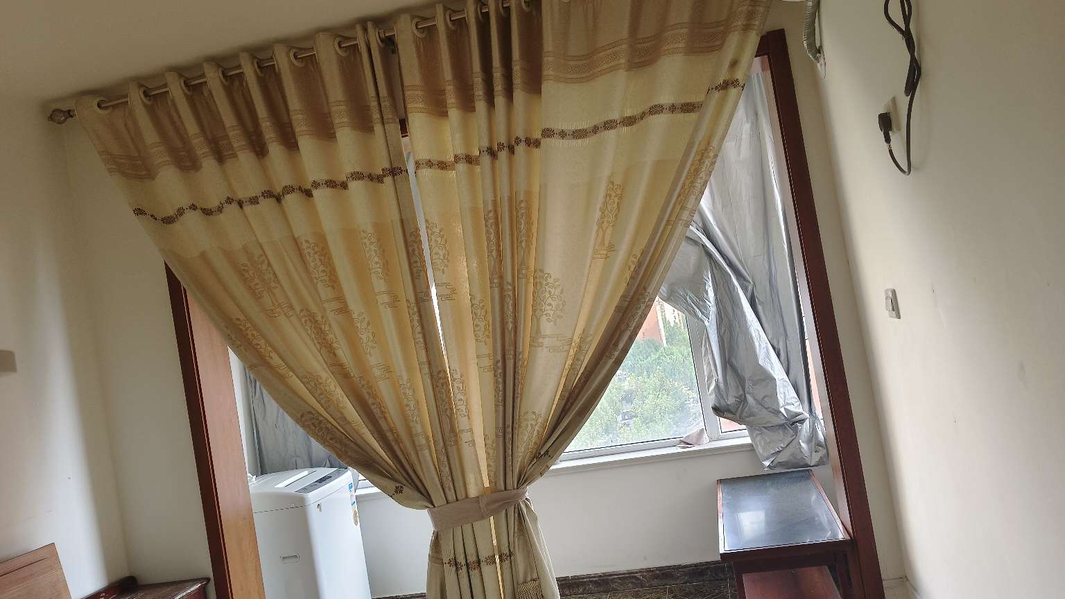 天鸿万象新天哈佛郡