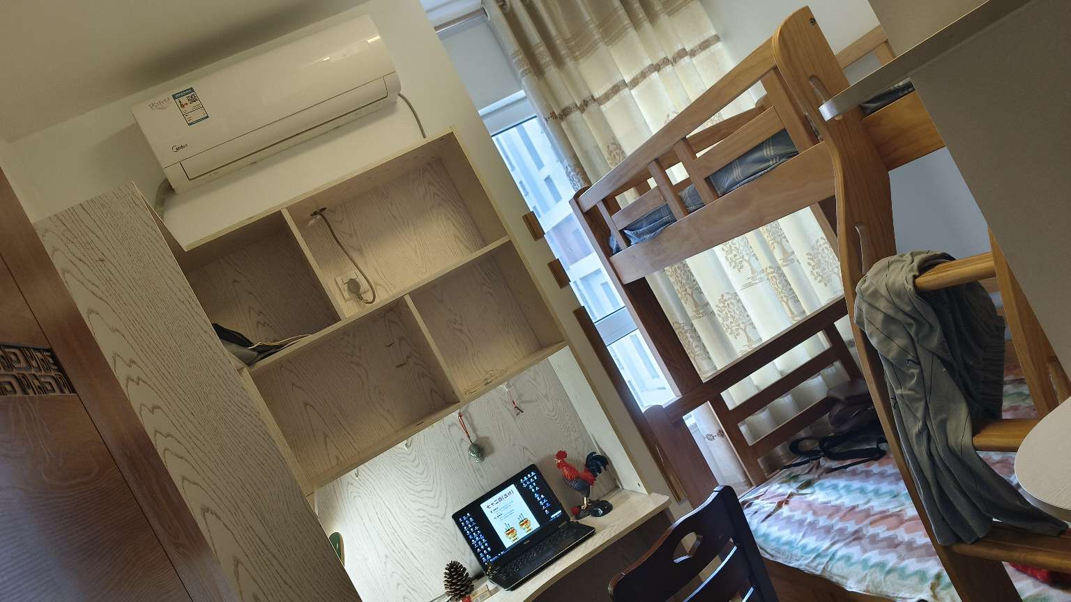 天鸿万象新天哈佛郡