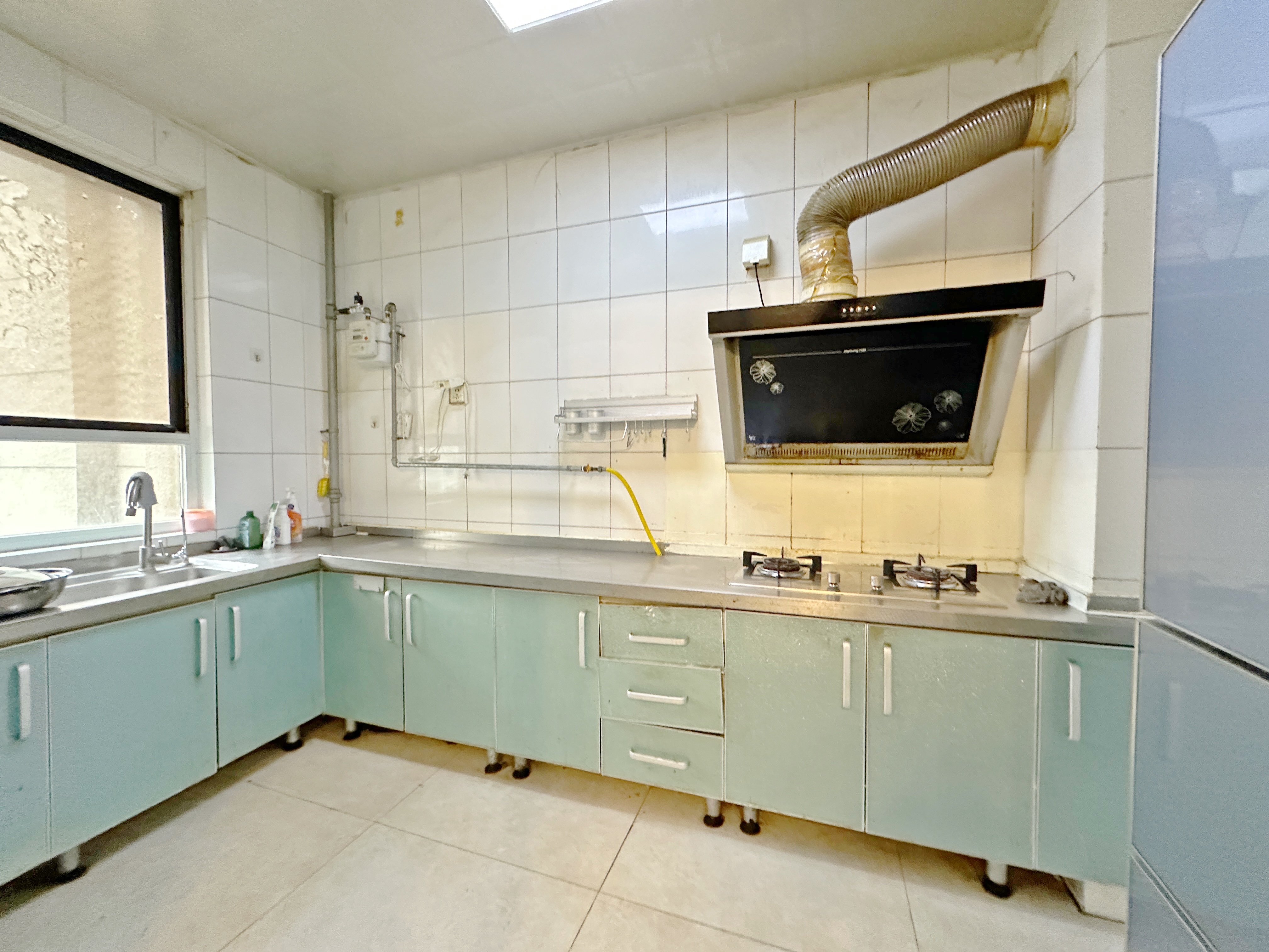 绿地新里卢浮公馆