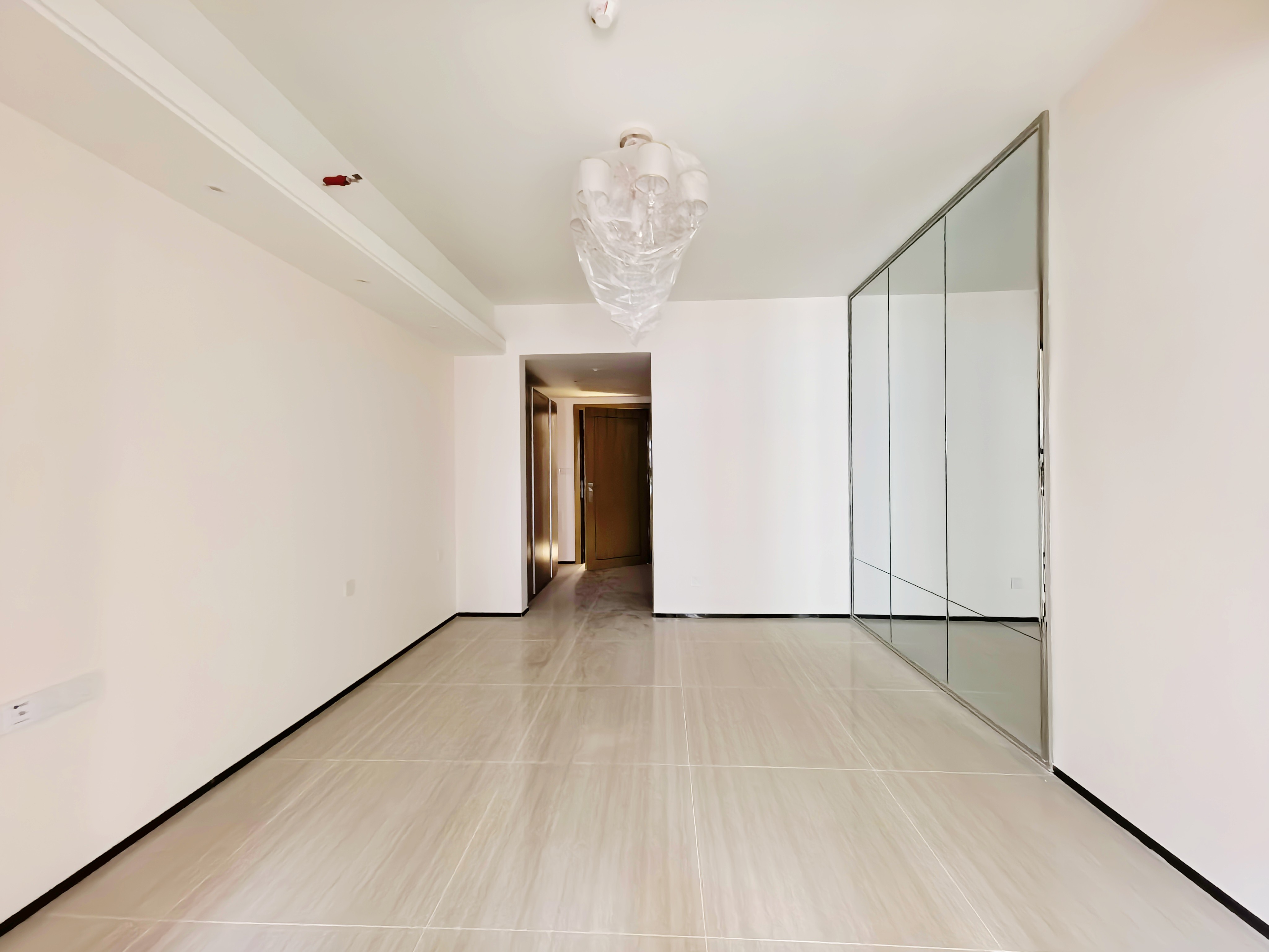  恒大晶都中心 北