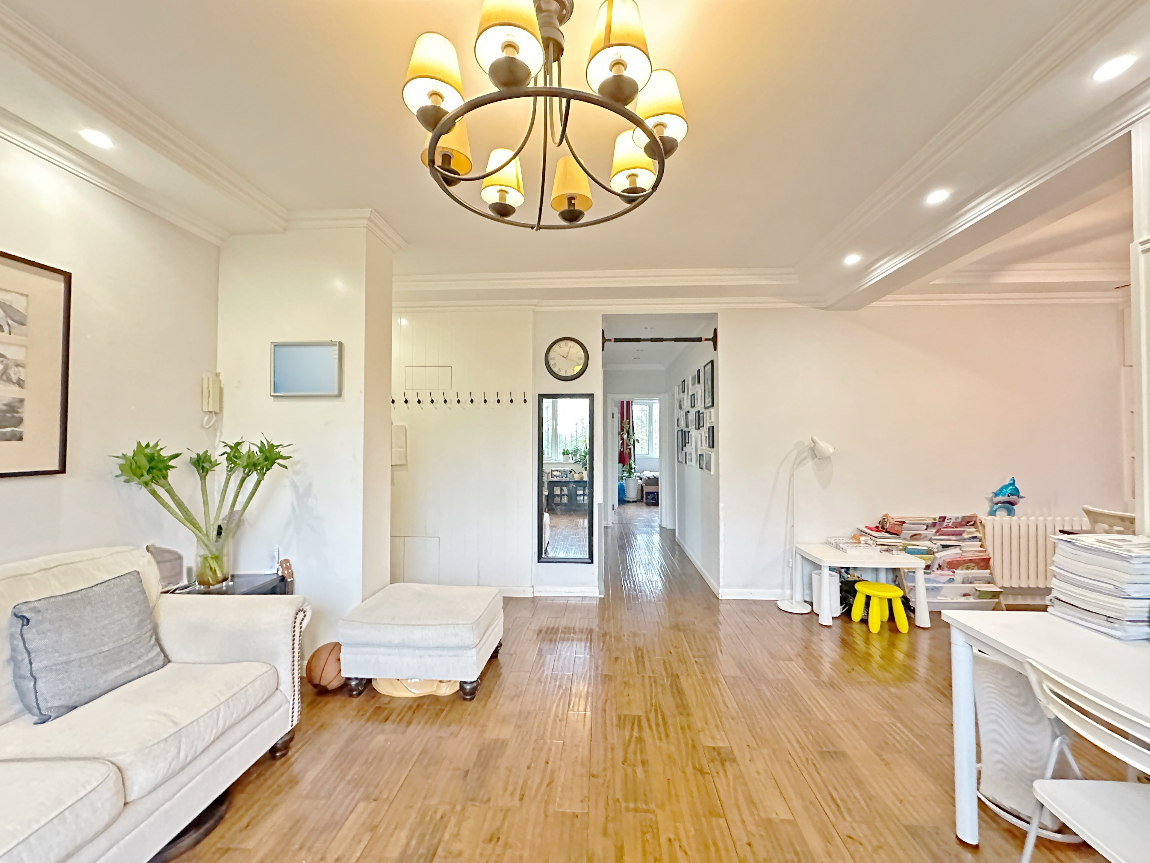 卧龙花园龙盛苑