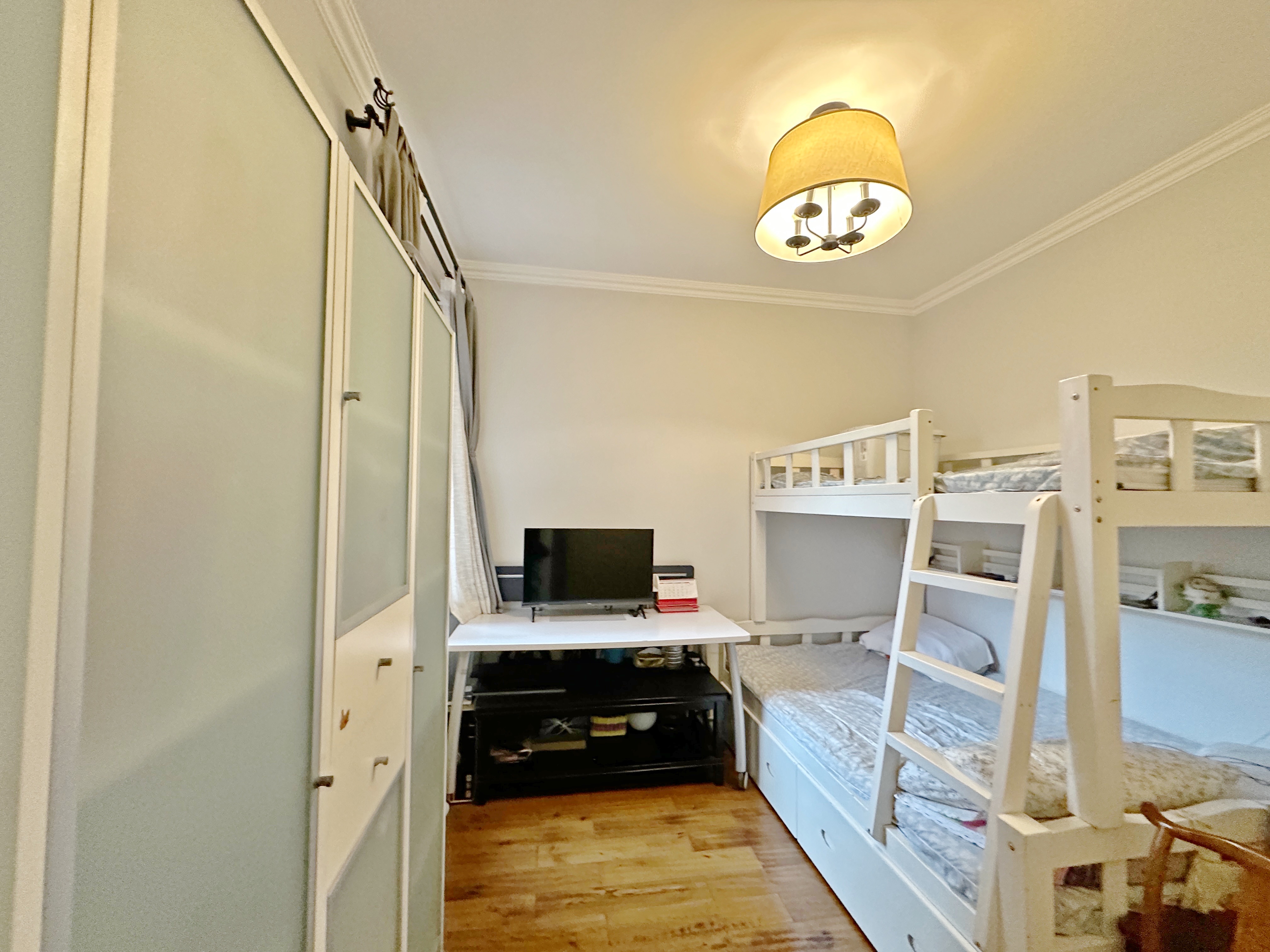 卧龙花园龙盛苑