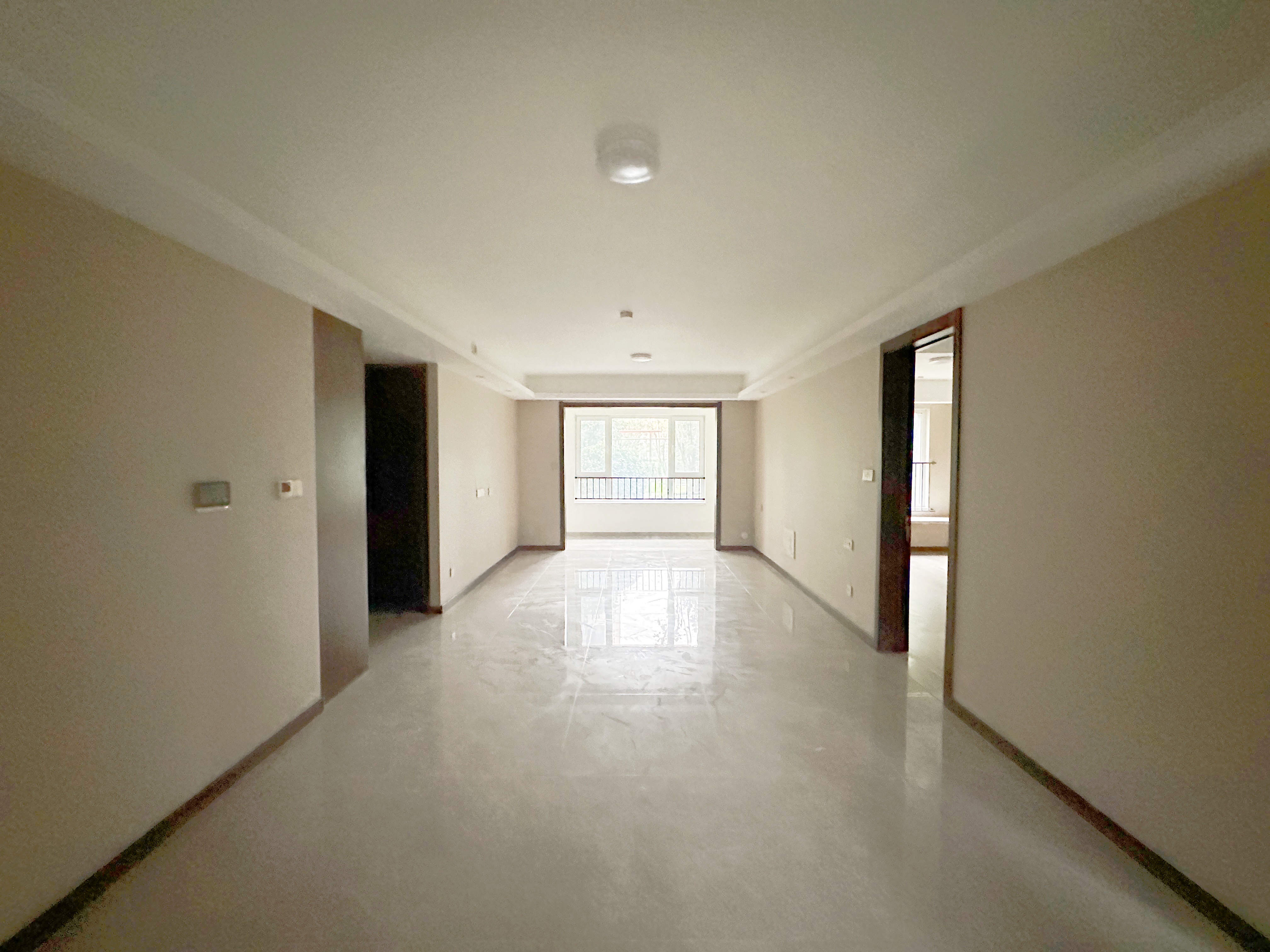  万科繁荣里 南北