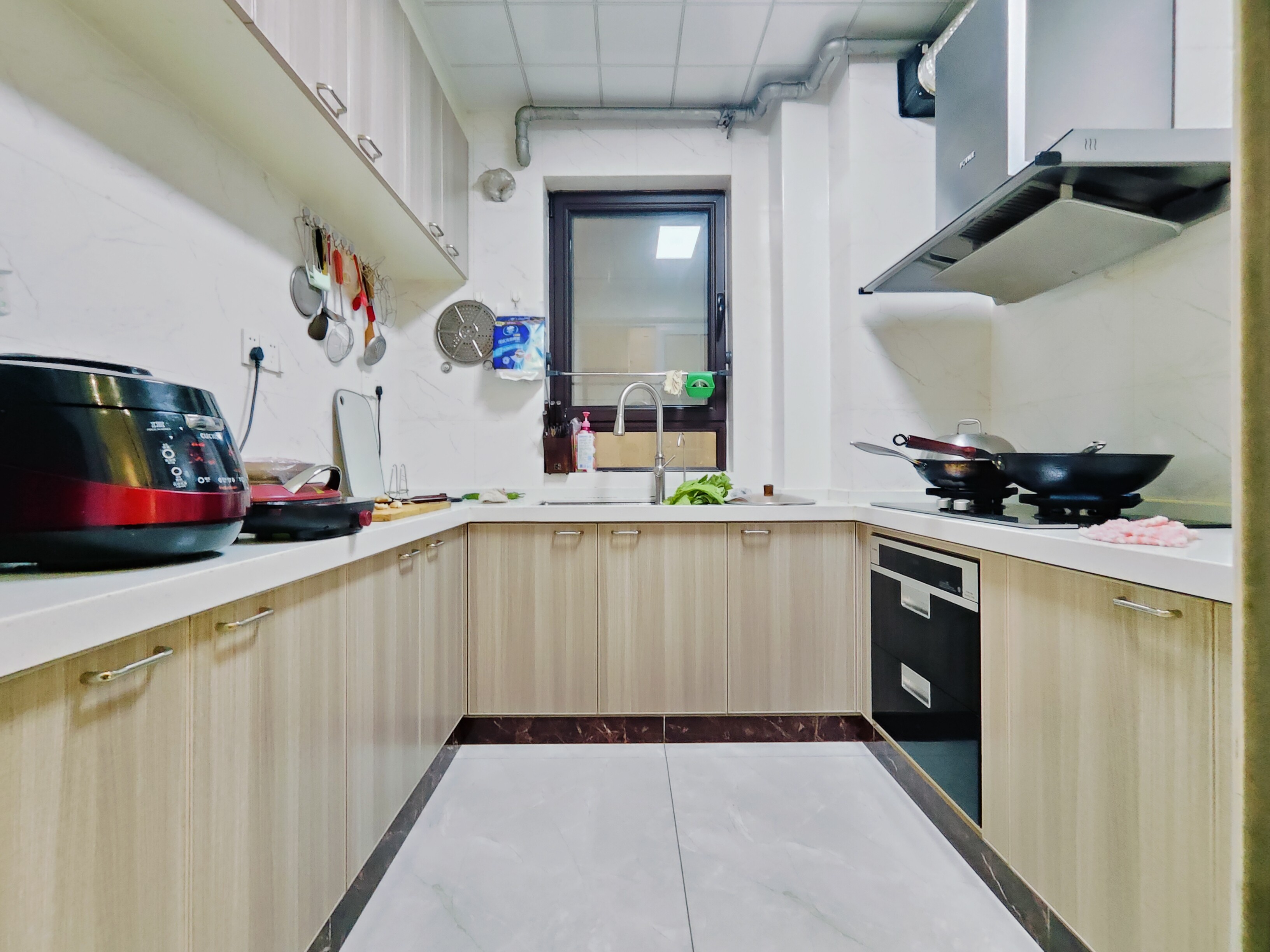 海尔云世界滟澜公馆花园