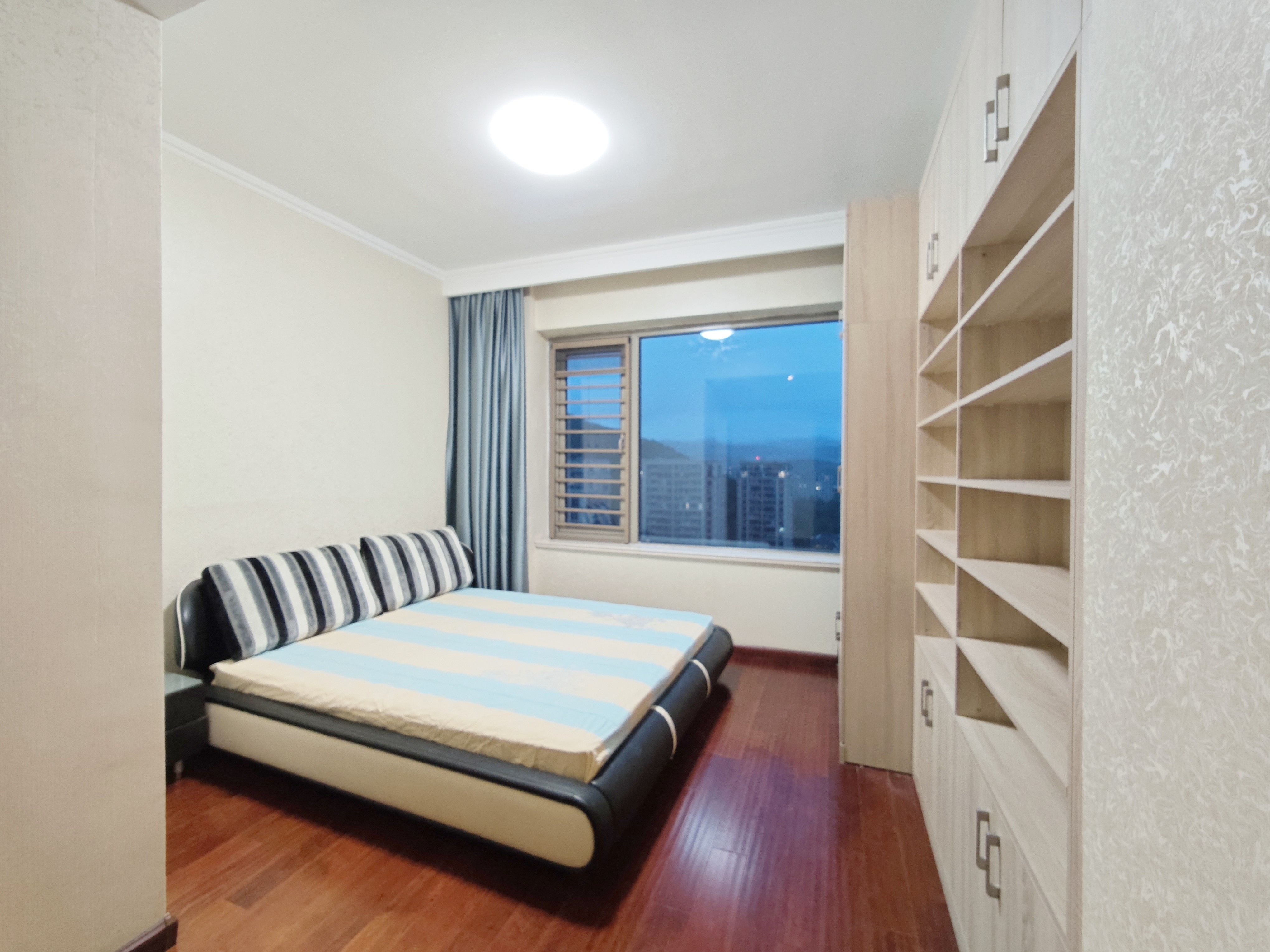 海尔绿城全运村锦兰园