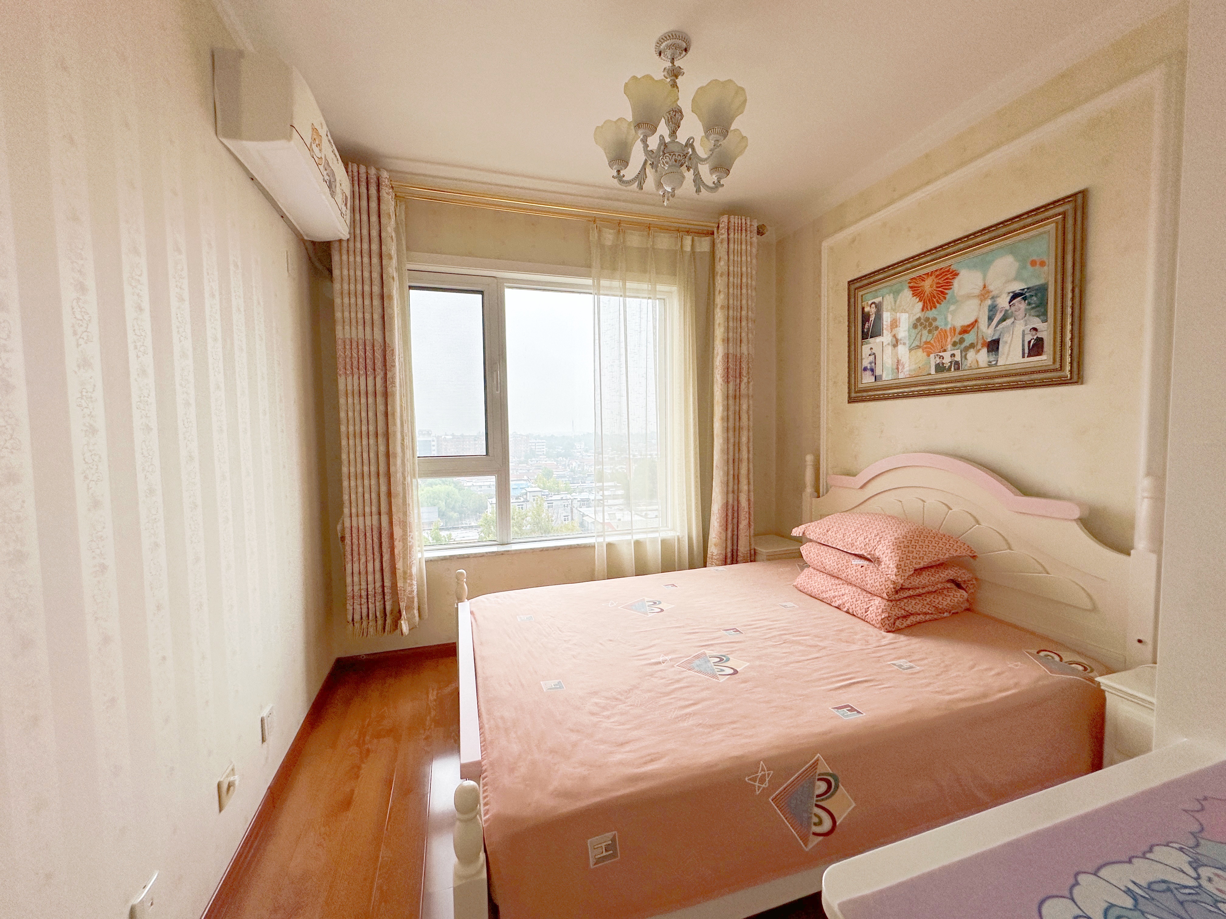 绿地新里梵尔赛公馆