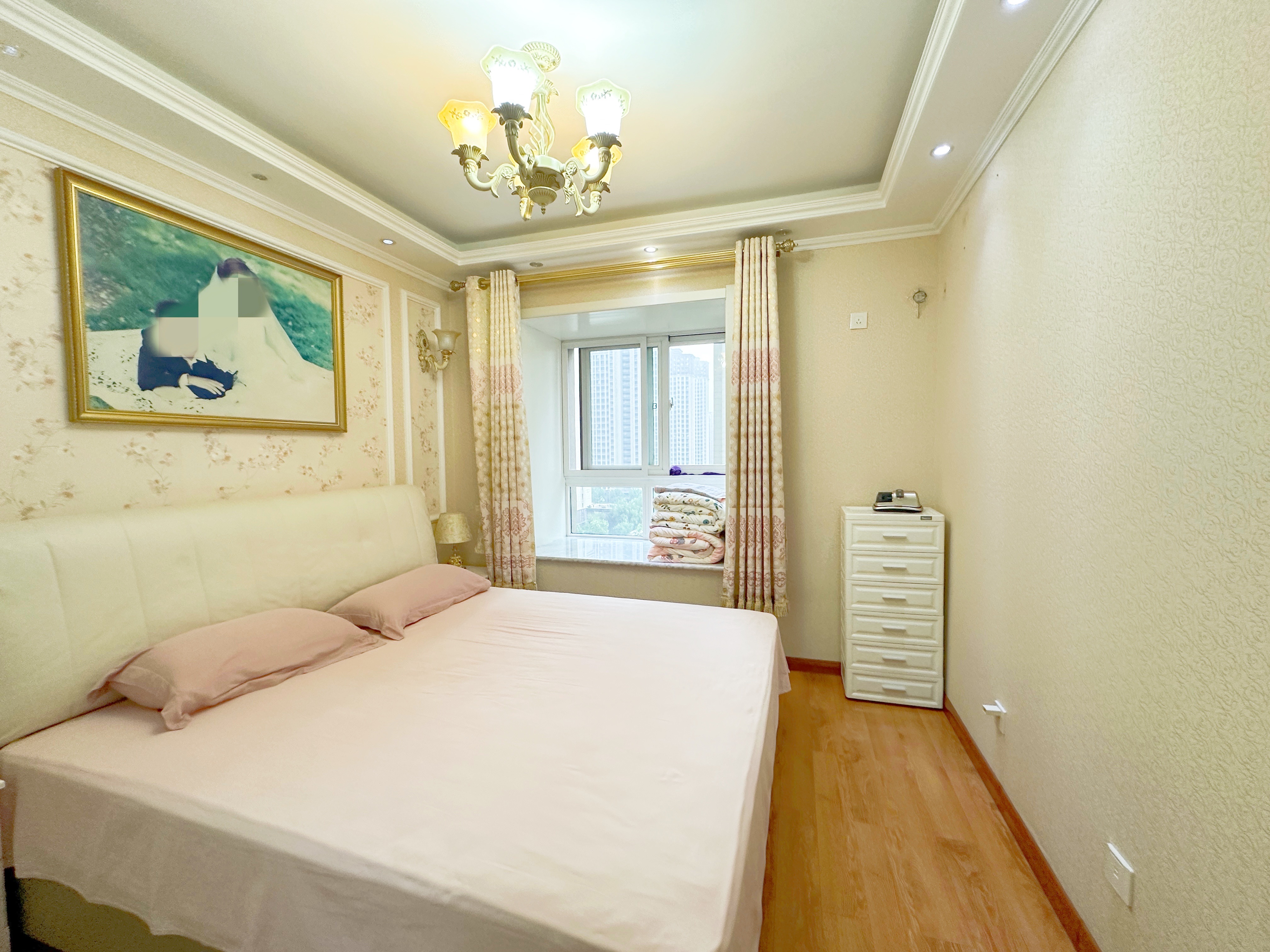 绿地新里梵尔赛公馆