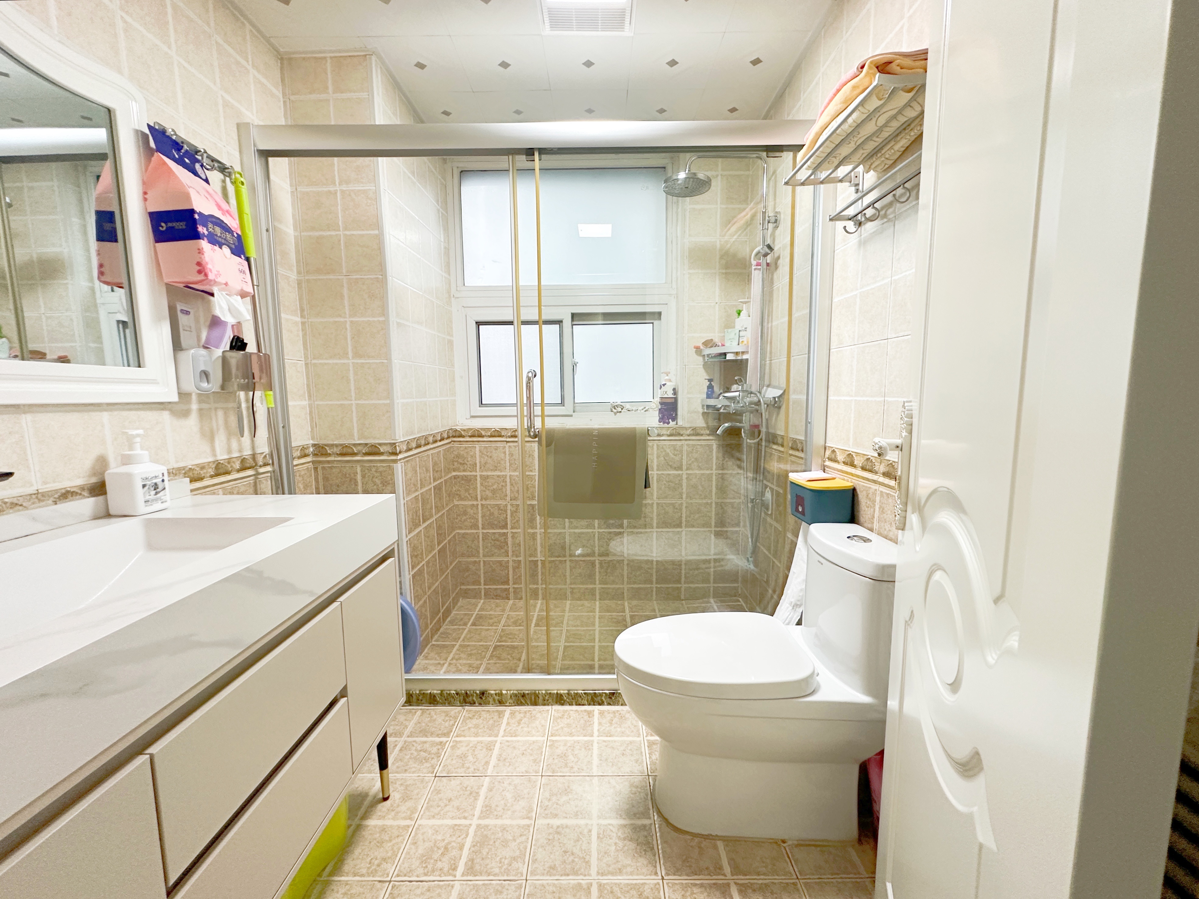 绿地新里梵尔赛公馆