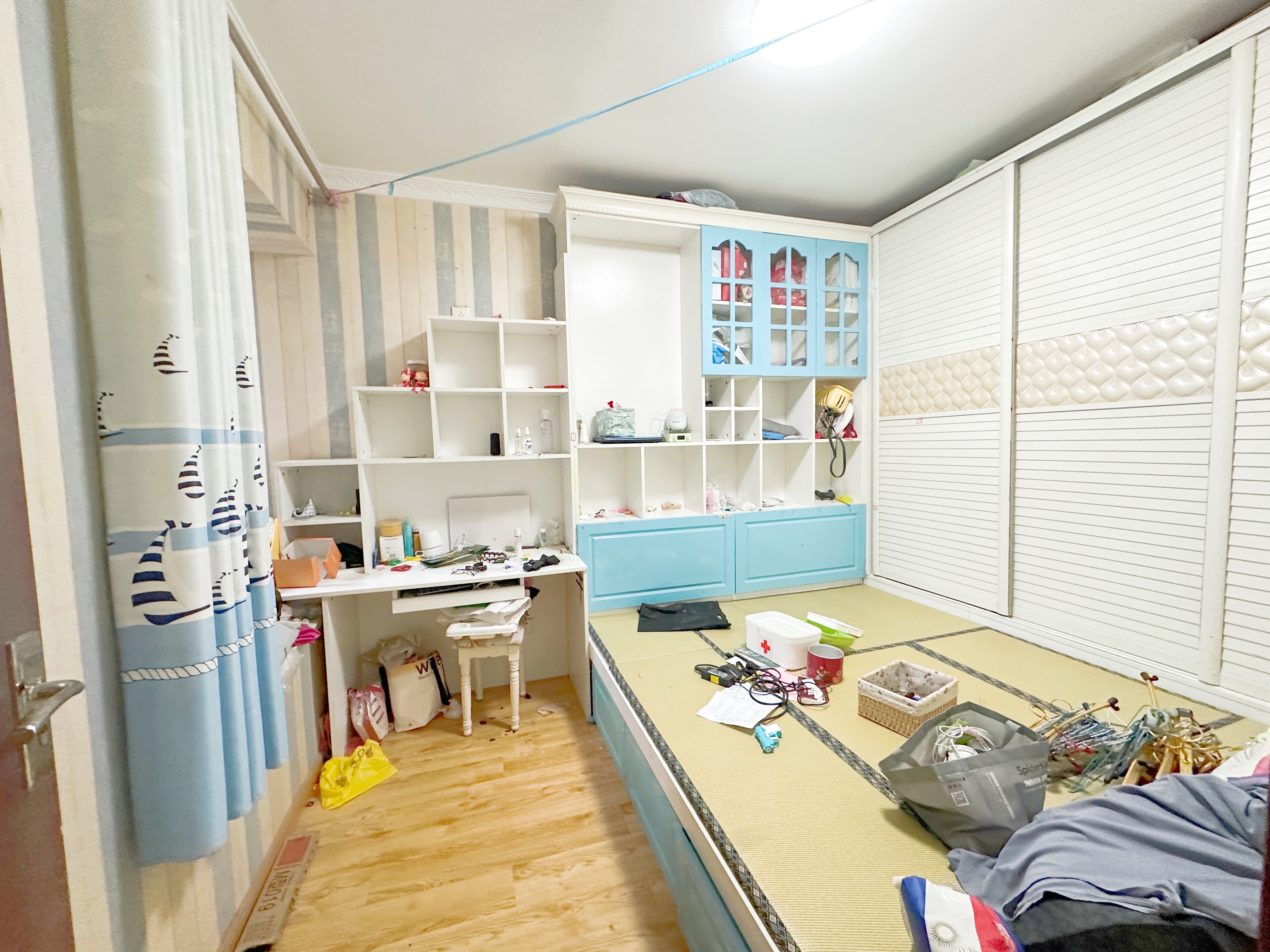 绿地新里梵尔赛公馆