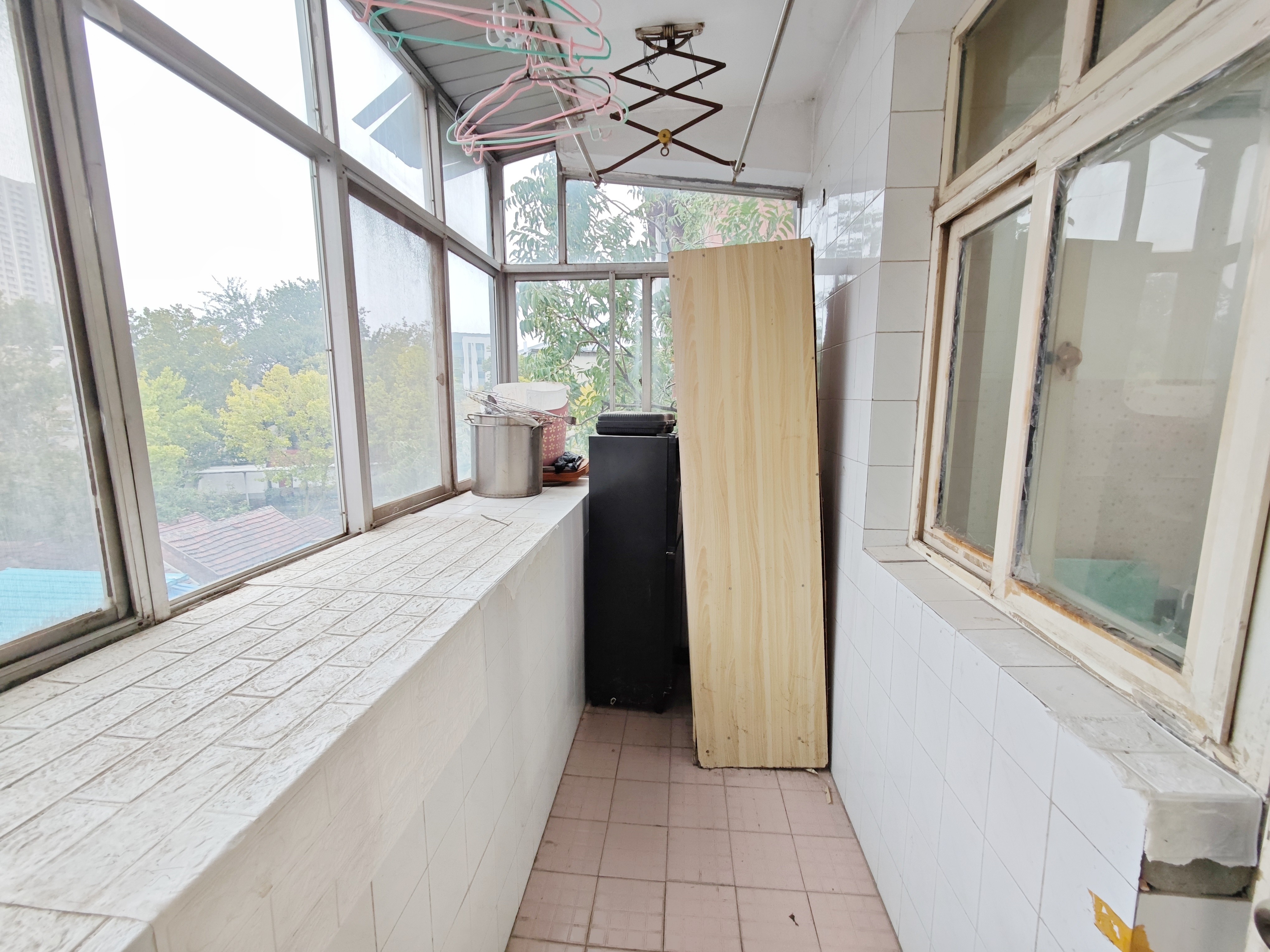 万盛街单位宿舍