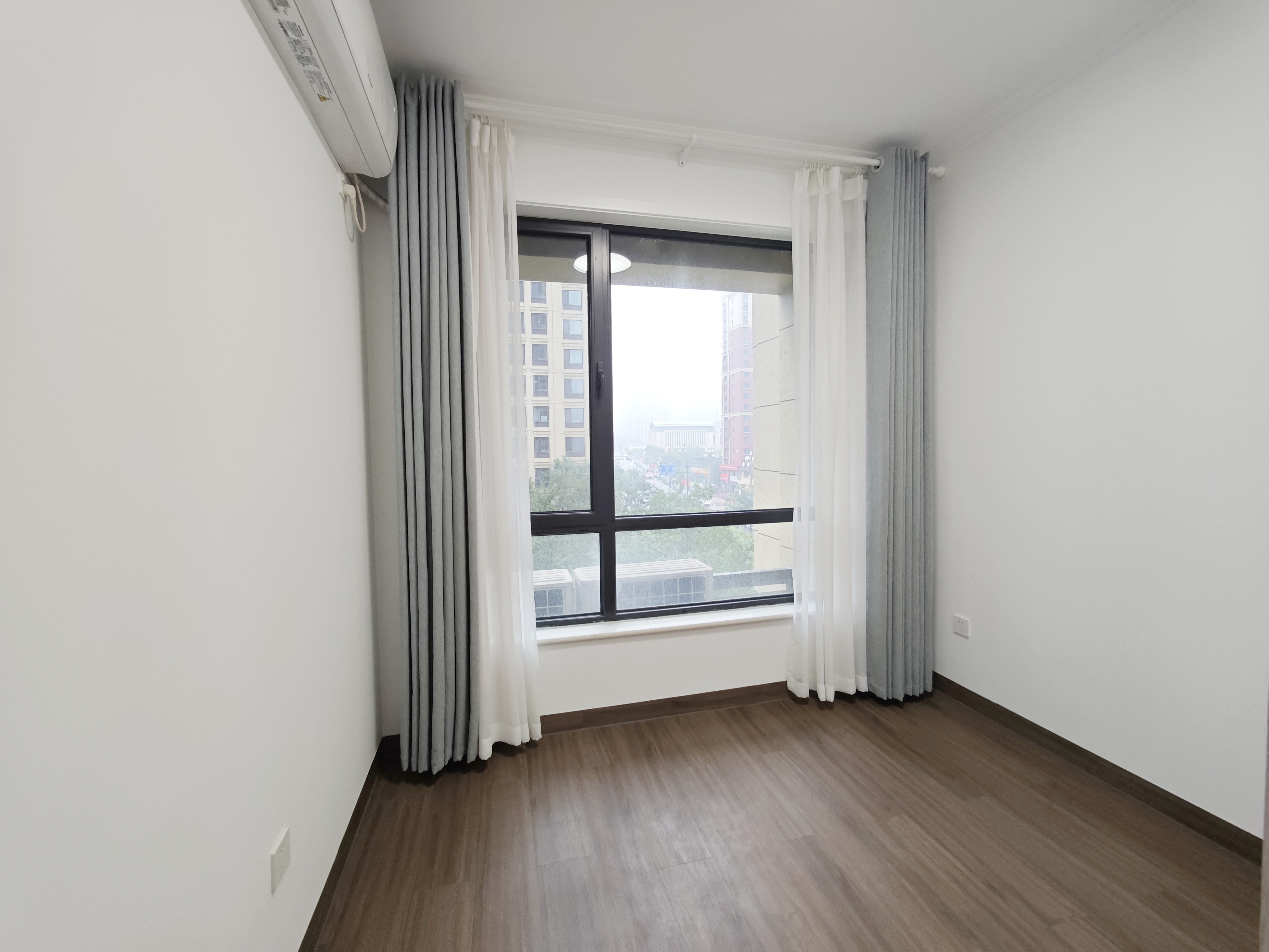 高新绿城玉兰花园