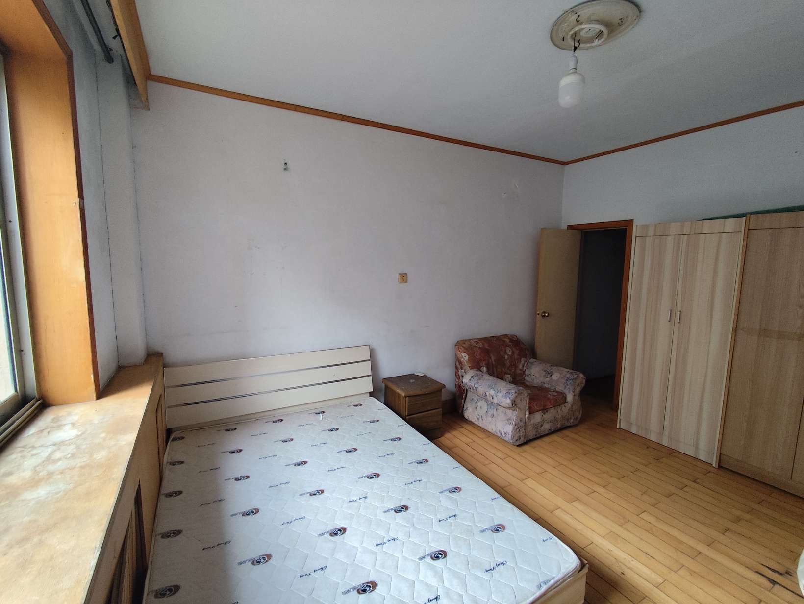 二七中街34号院