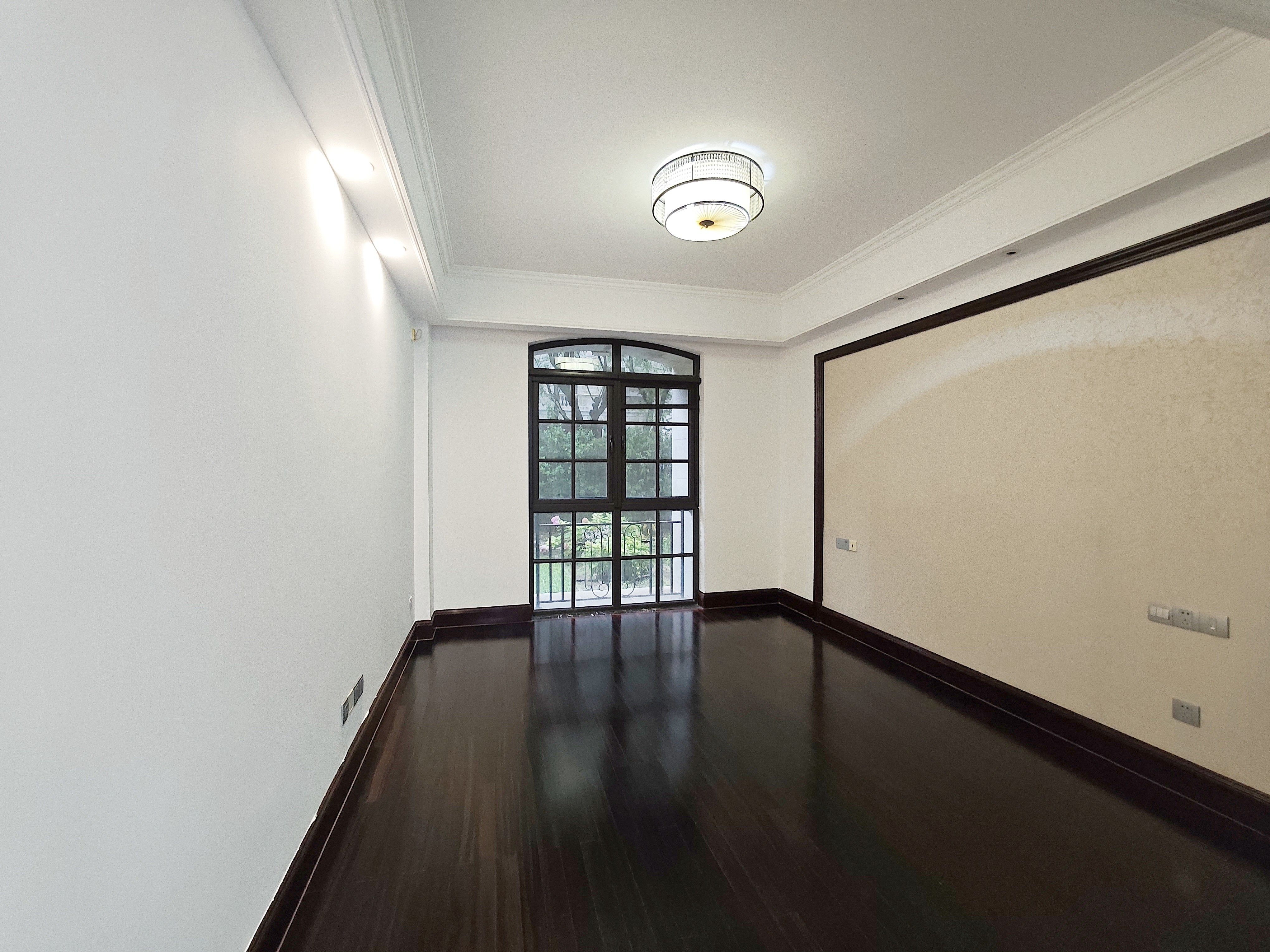 海尔绿城玫瑰园