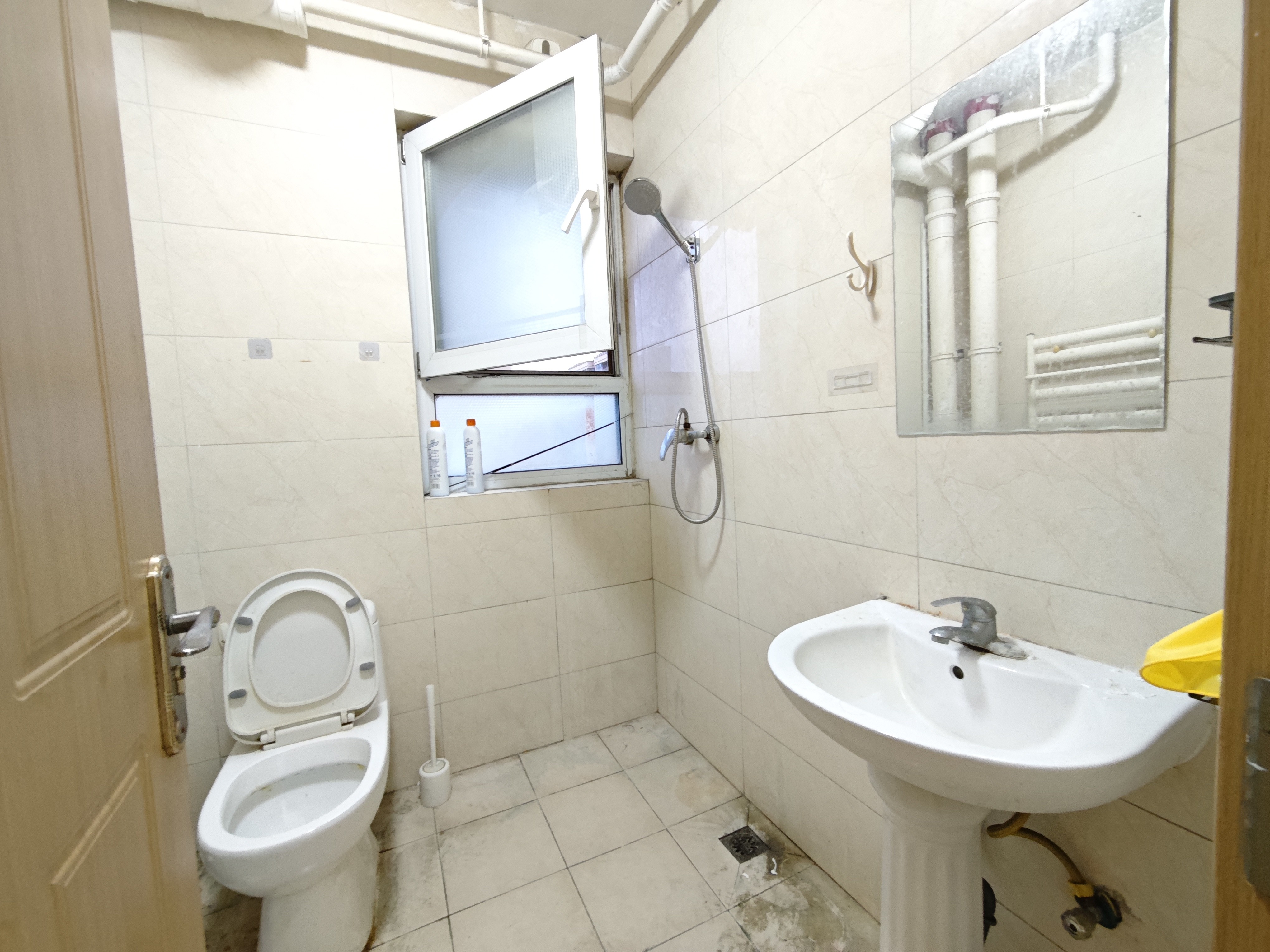 绿地新里香榭丽公馆