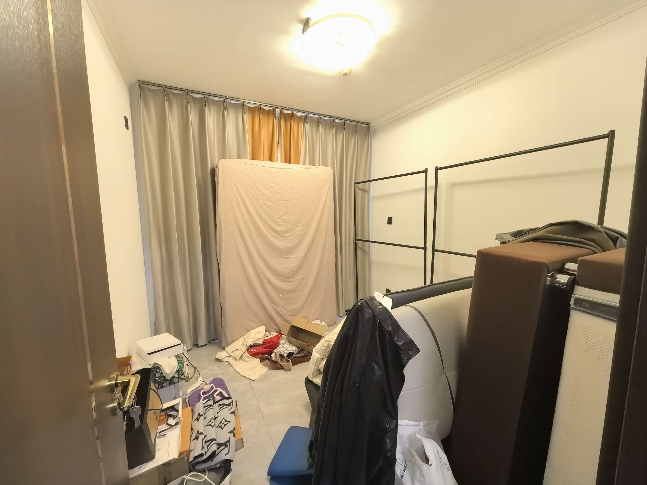 天鸿万象新天公园大道