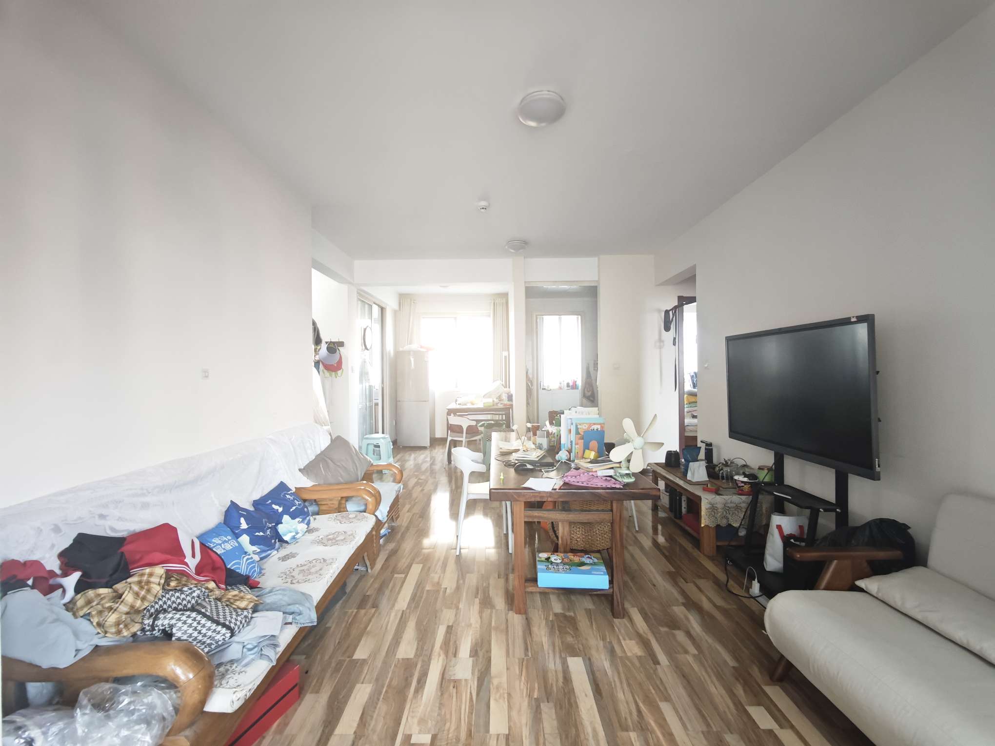 整租·外海中央花园 南北