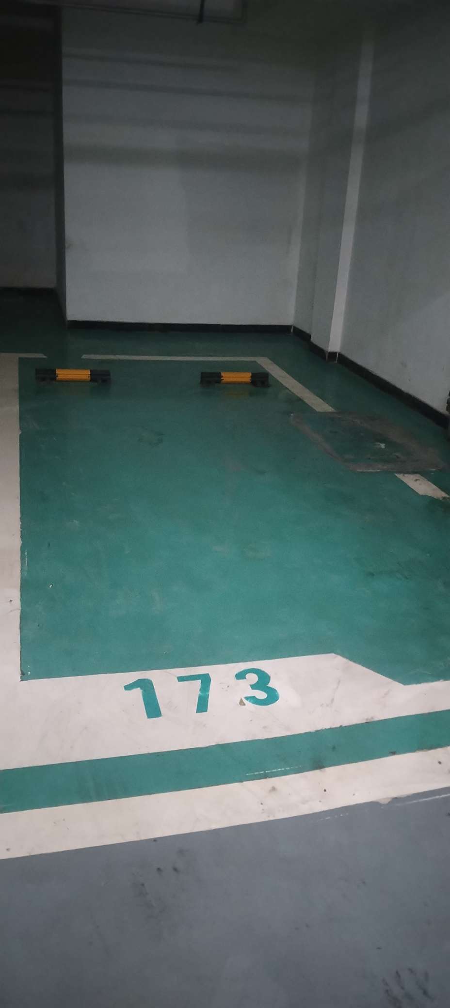  龙湖春江郦城车位地下室  南