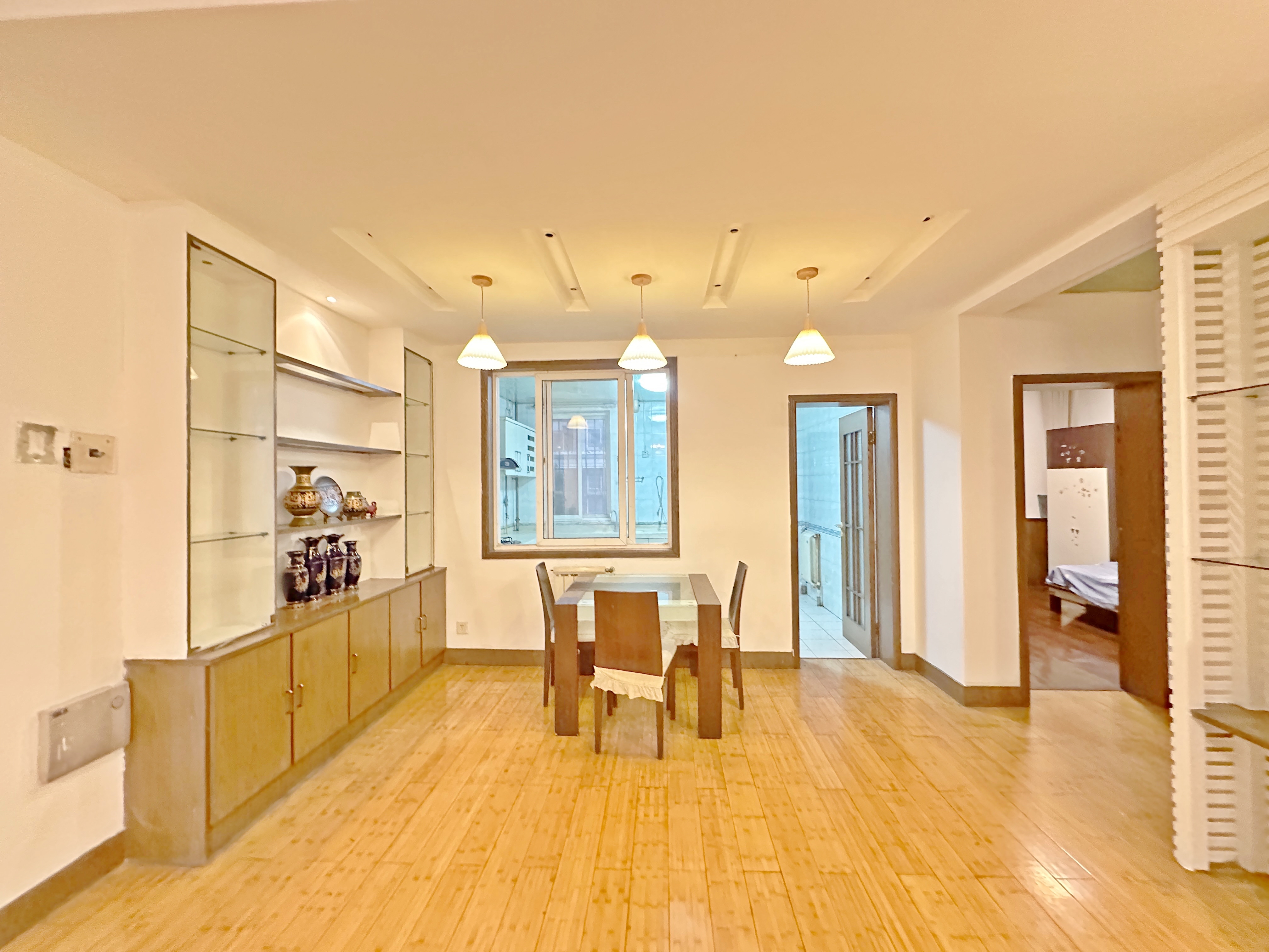 新世界阳光花园