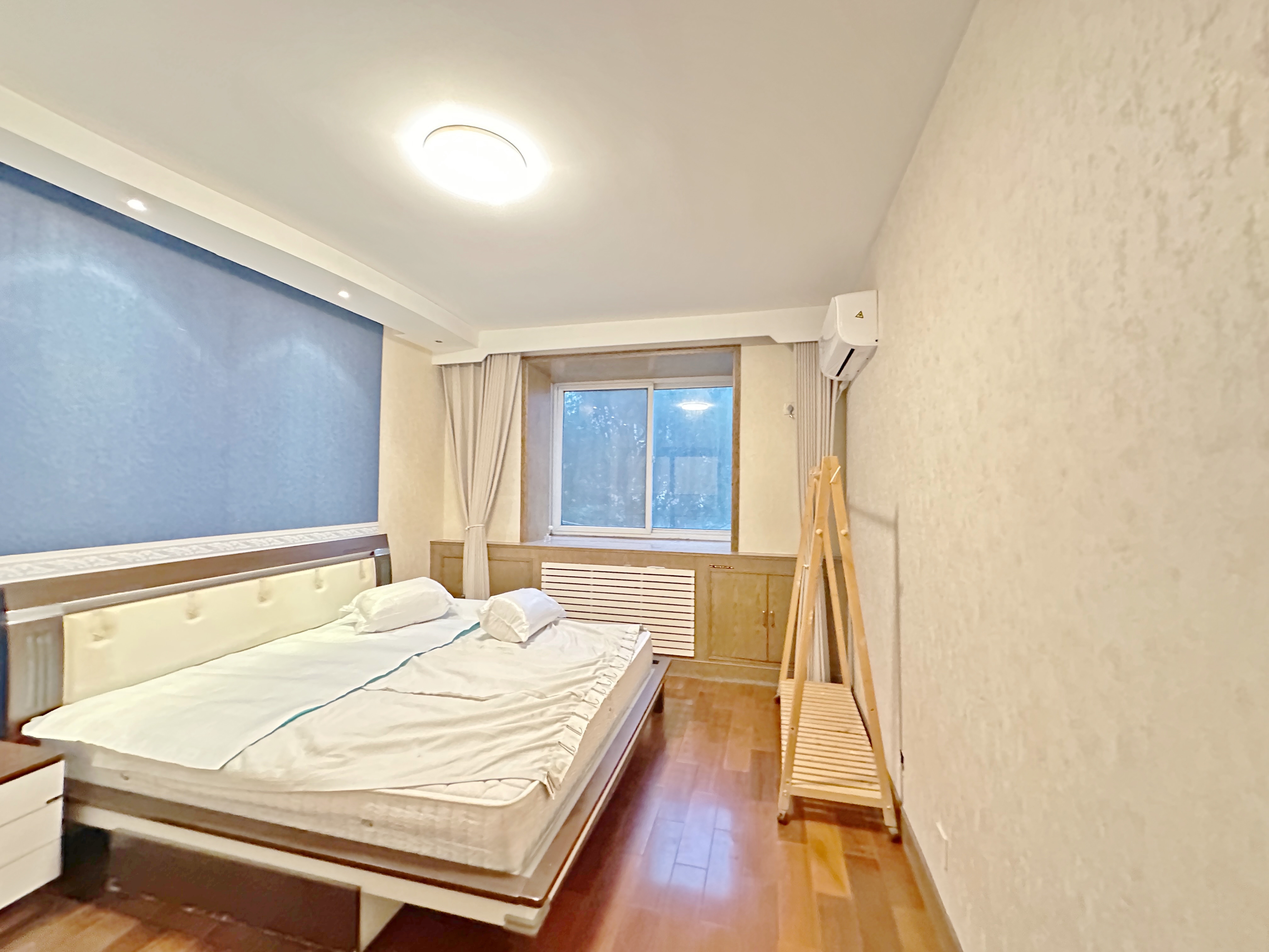 新世界阳光花园