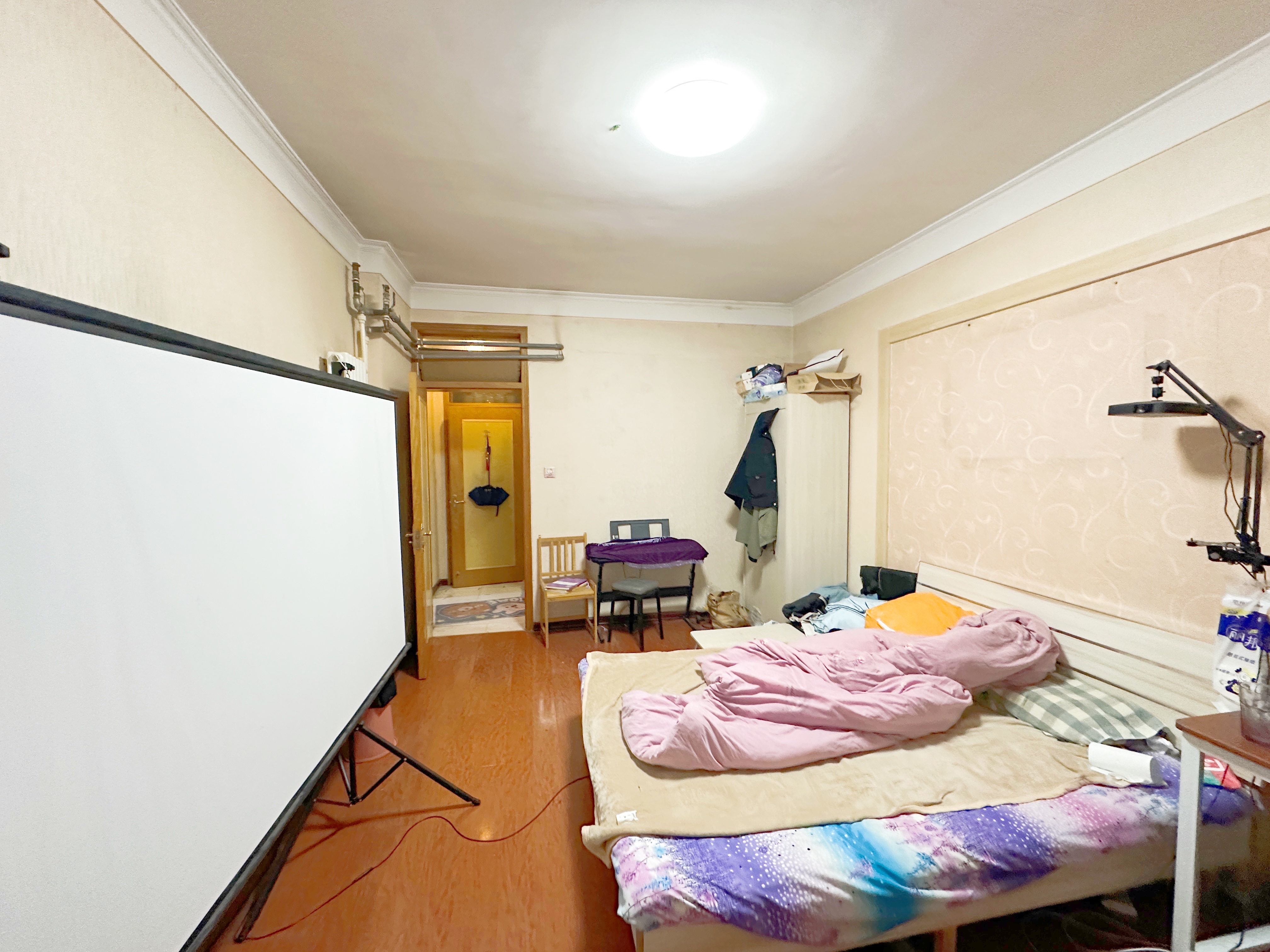  经五路244号 南北